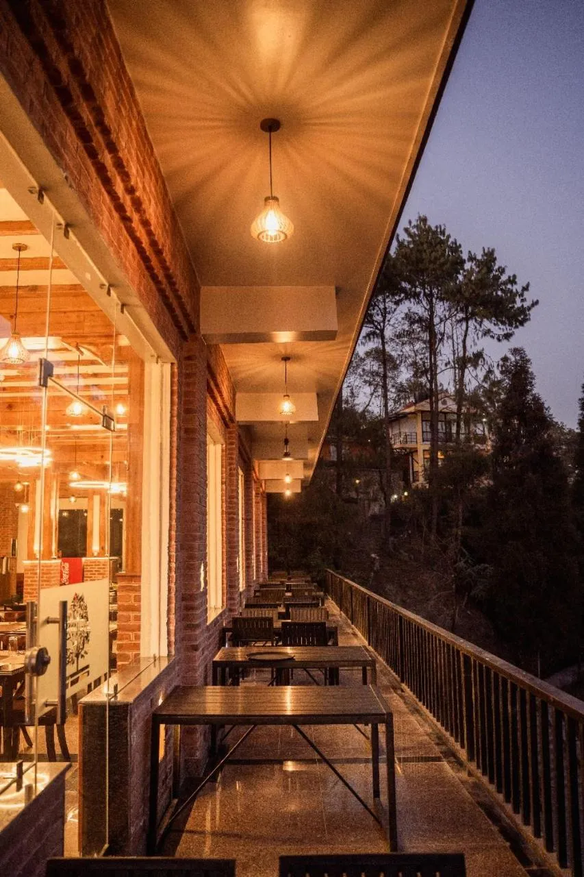 Restaurant/places to eat in Hotel Chautari pvt ltd