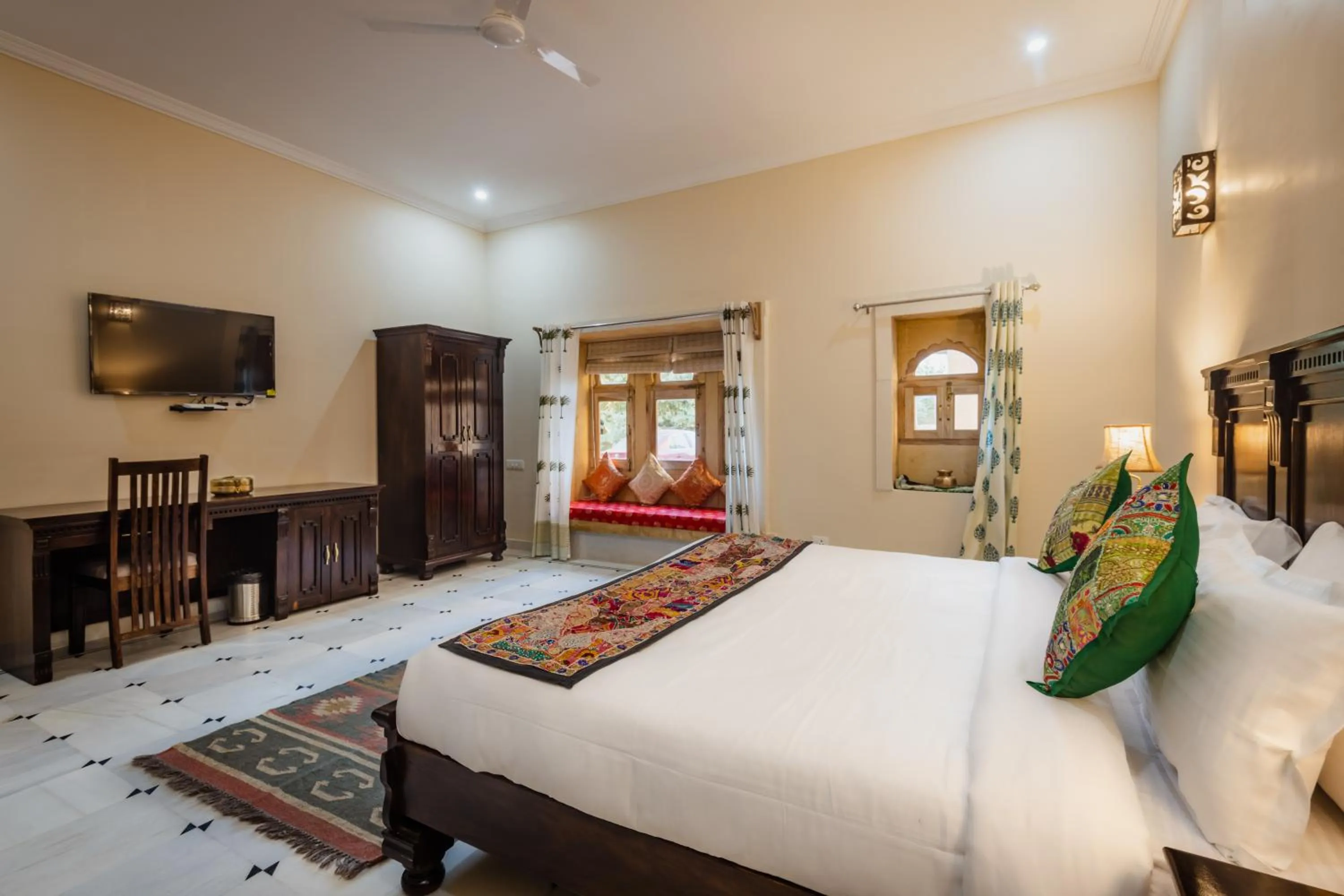 Bedroom, Bed in Hotel Dev Garh