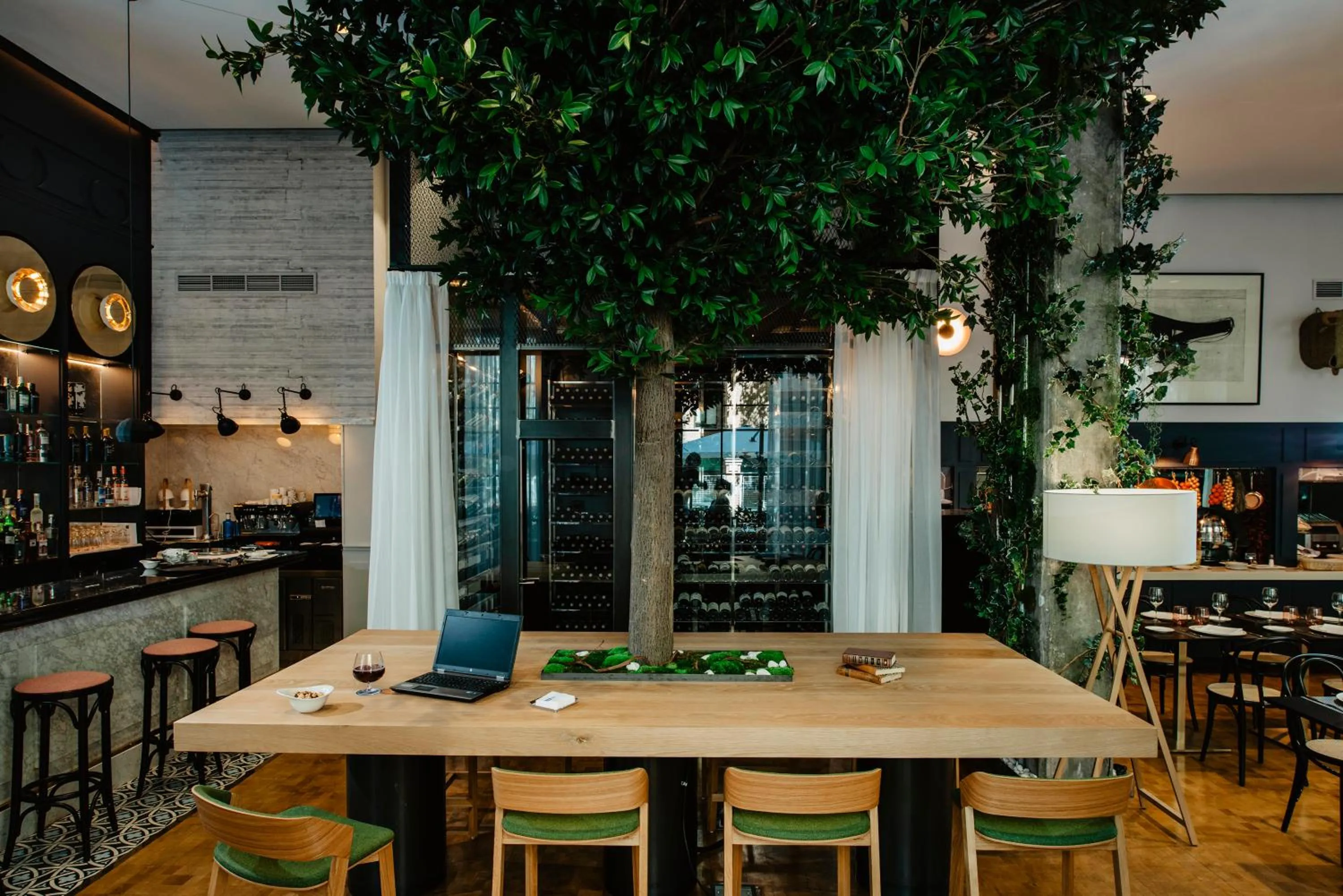 Restaurant/places to eat in Hotel Mirador de Chamartín