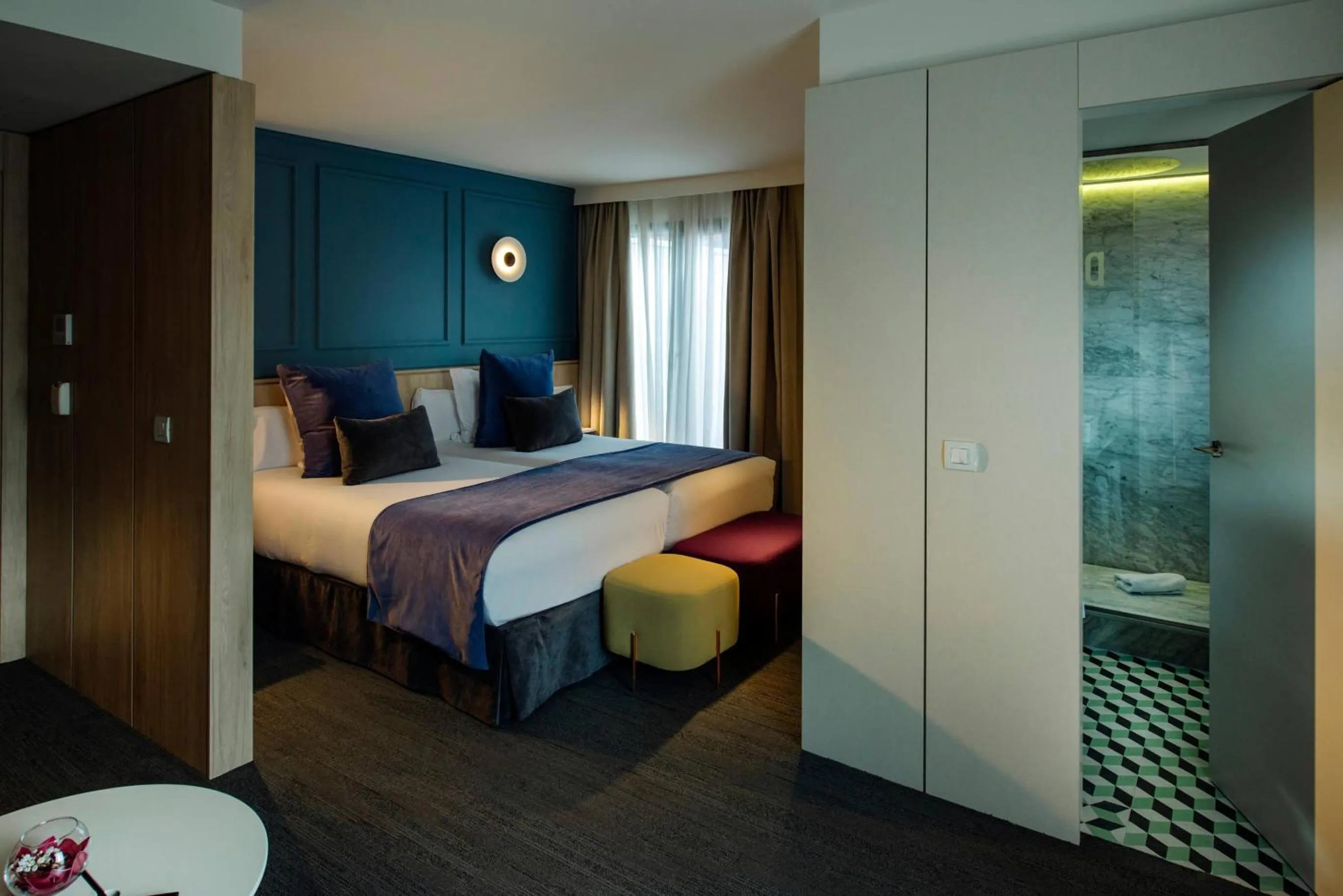 Bedroom, Bed in Hotel Mirador de Chamartín