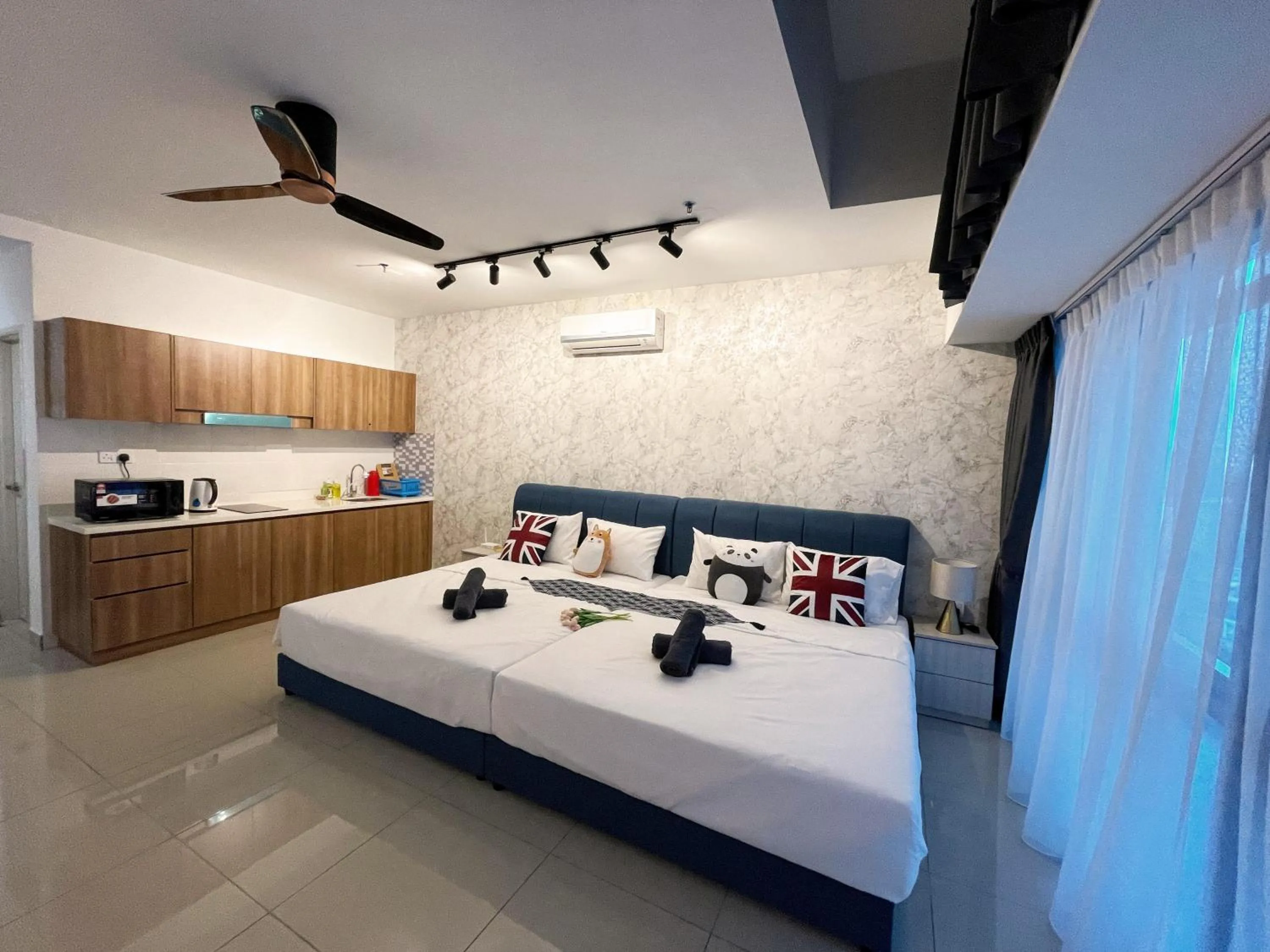 Bed in Pacific Tower Petaling Jaya Near Jaya One, University Malaya, Columbia Hospital By My Homez