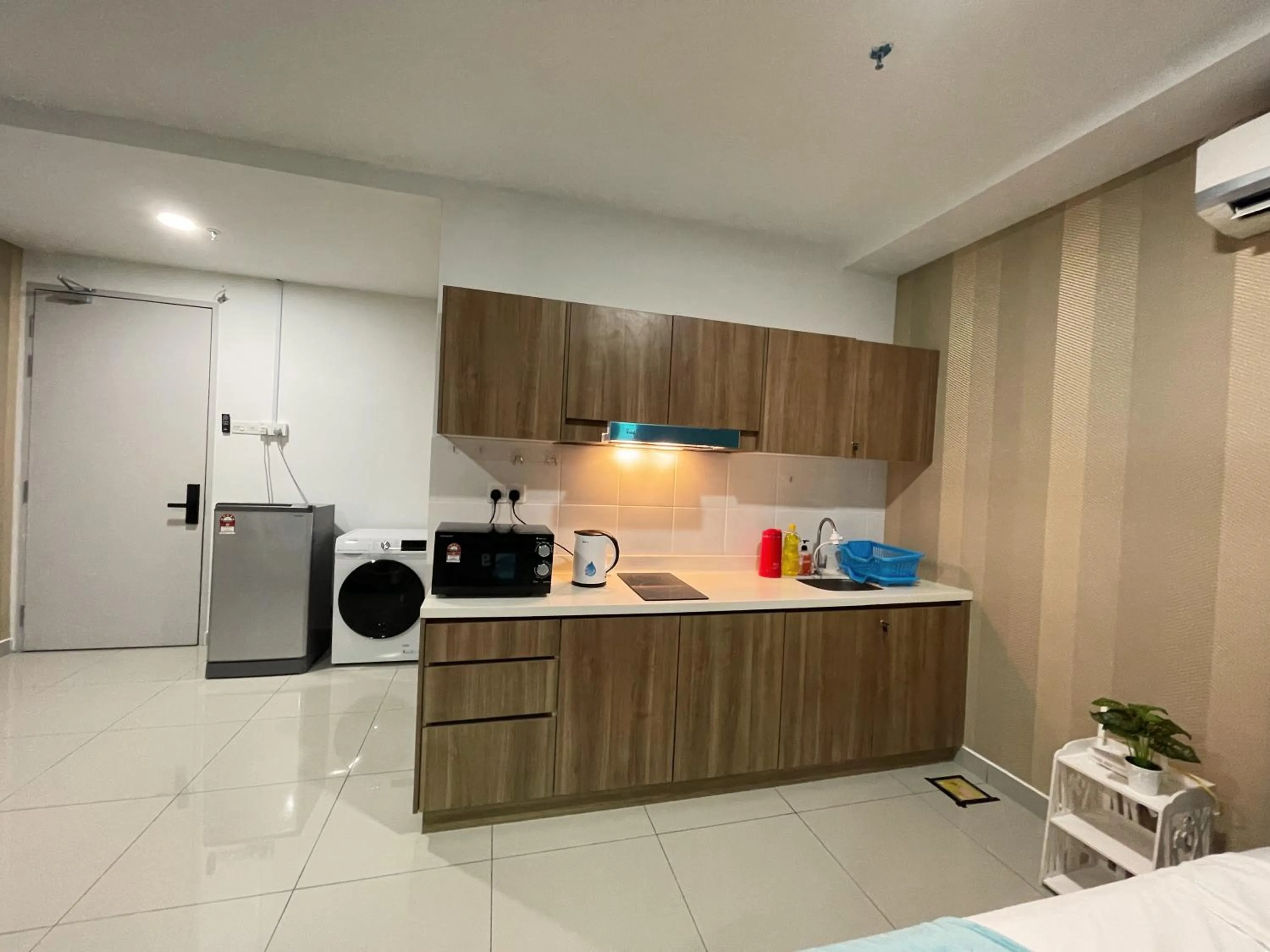Kitchen or kitchenette in Pacific Tower Petaling Jaya Near Jaya One, University Malaya, Columbia Hospital By My Homez