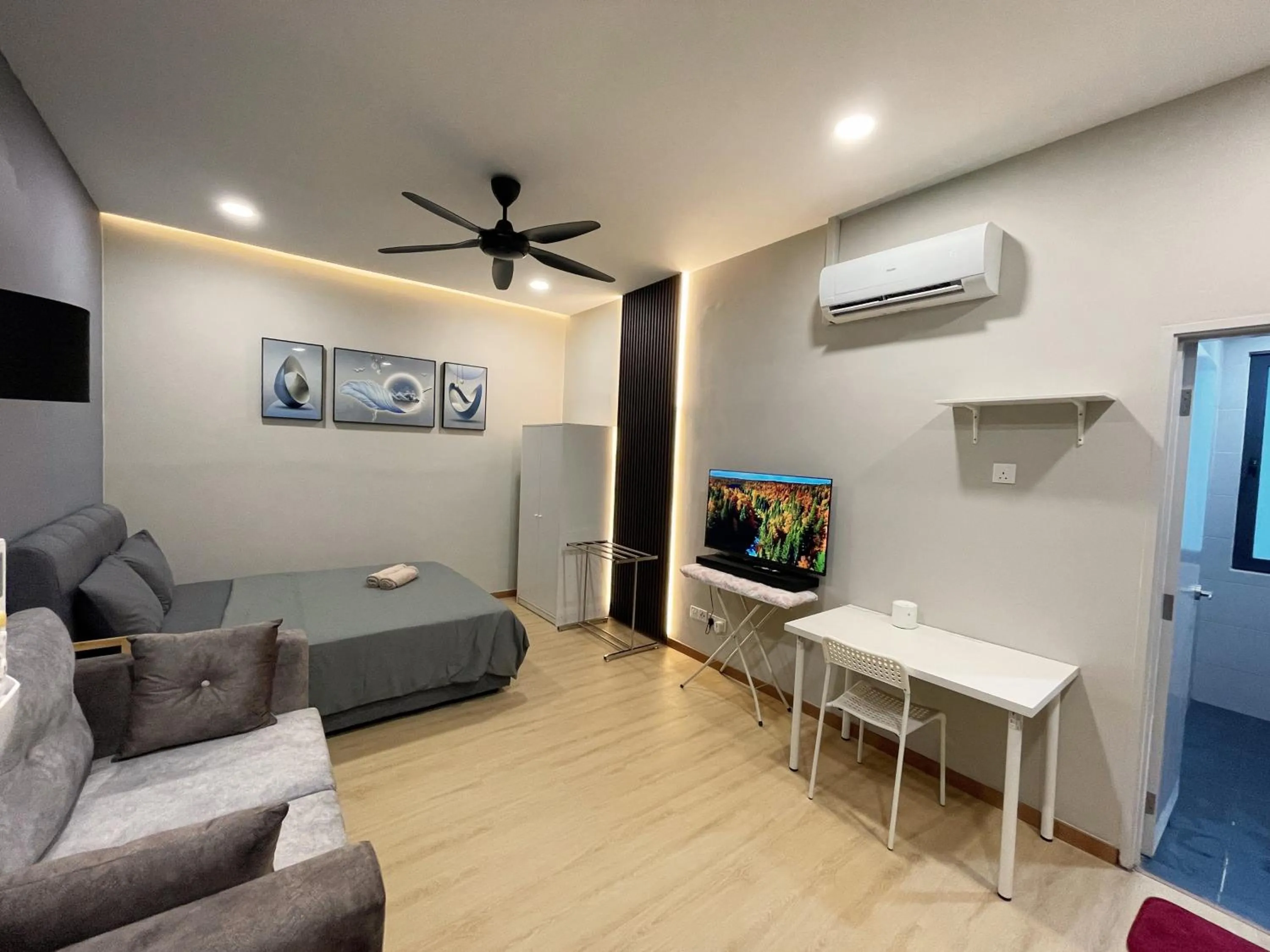 Communal lounge/ TV room in Pacific Tower Petaling Jaya Near Jaya One, University Malaya, Columbia Hospital By My Homez