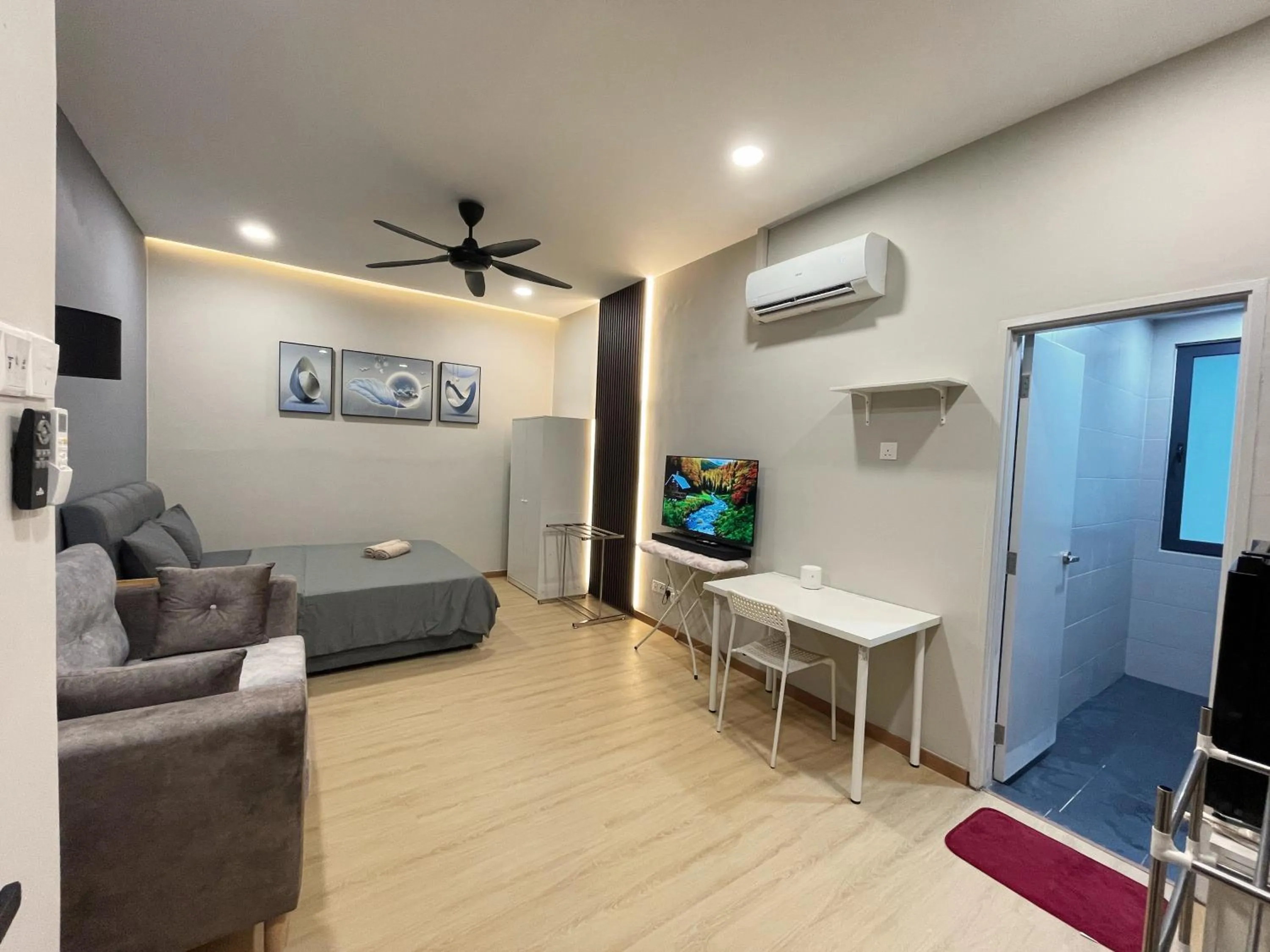 TV and multimedia in Pacific Tower Petaling Jaya Near Jaya One, University Malaya, Columbia Hospital By My Homez