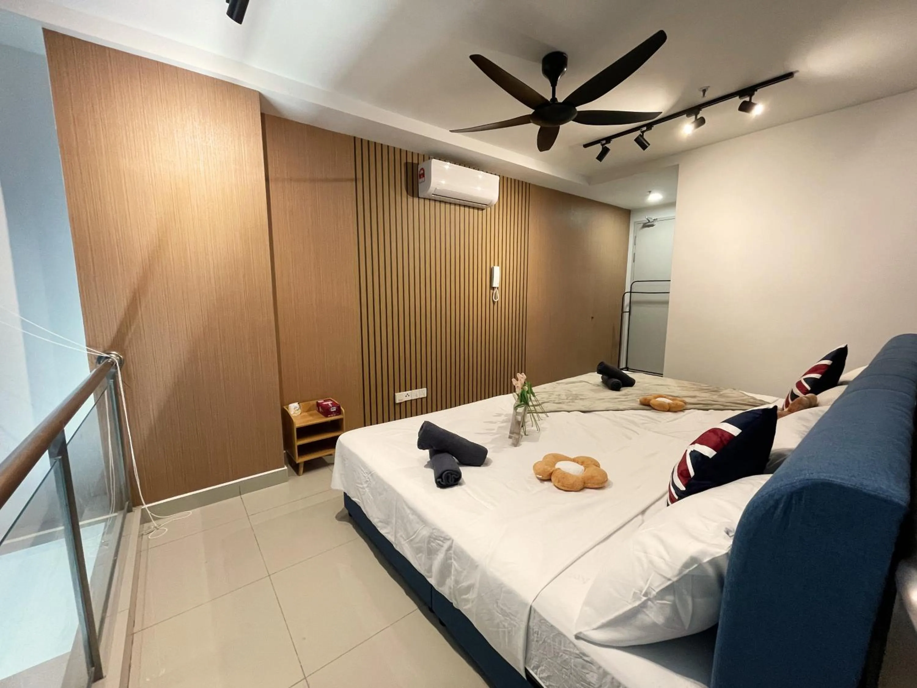 Bed in Pacific Tower Petaling Jaya Near Jaya One, University Malaya, Columbia Hospital By My Homez