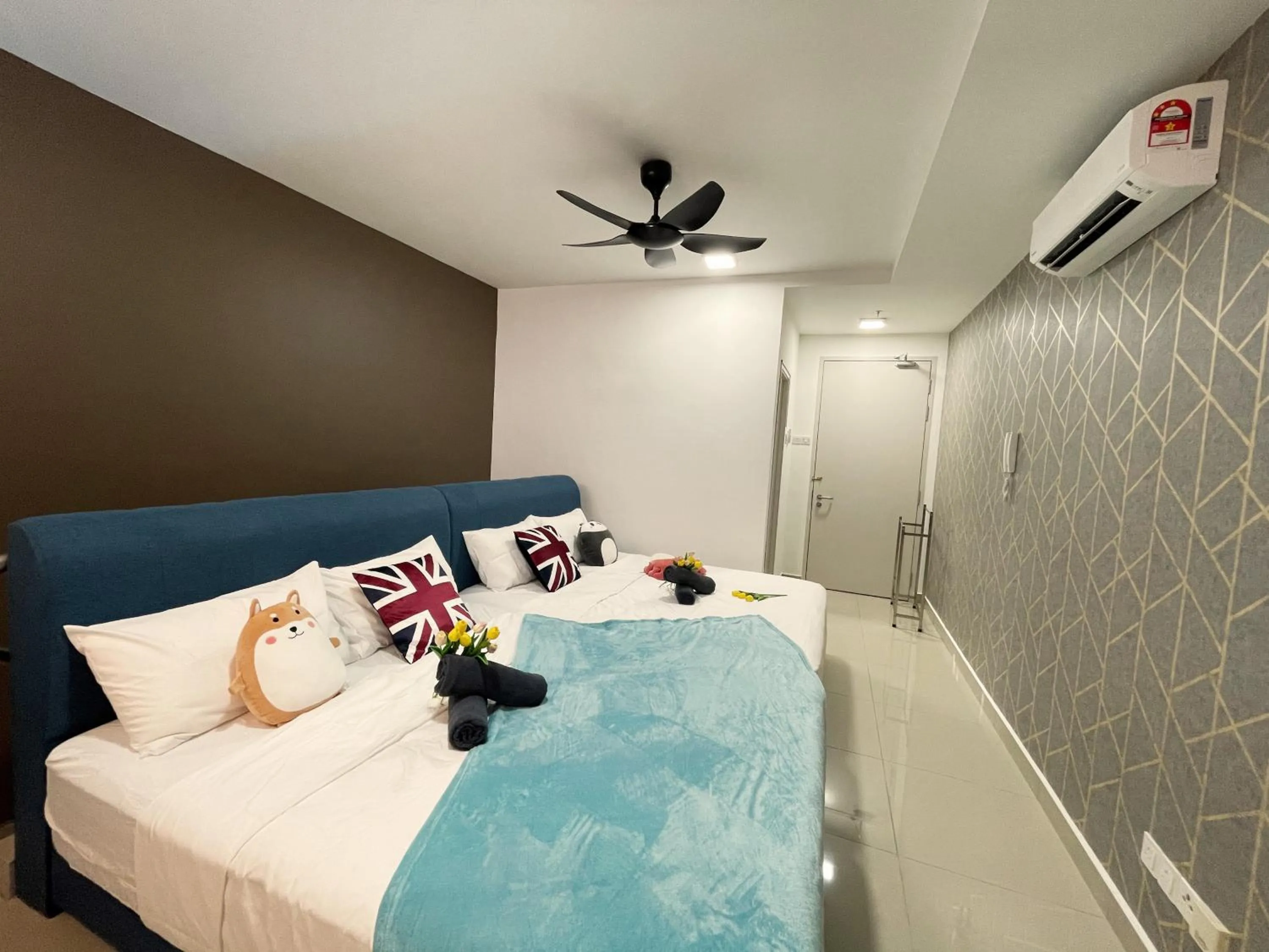 Bed in Pacific Tower Petaling Jaya Near Jaya One, University Malaya, Columbia Hospital By My Homez