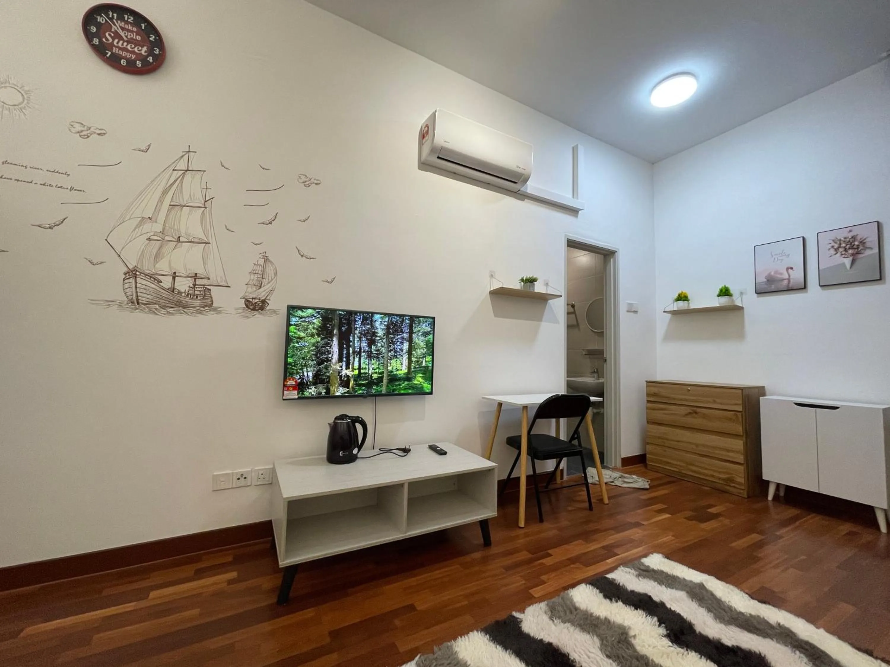 TV and multimedia in Pacific Tower Petaling Jaya Near Jaya One, University Malaya, Columbia Hospital By My Homez