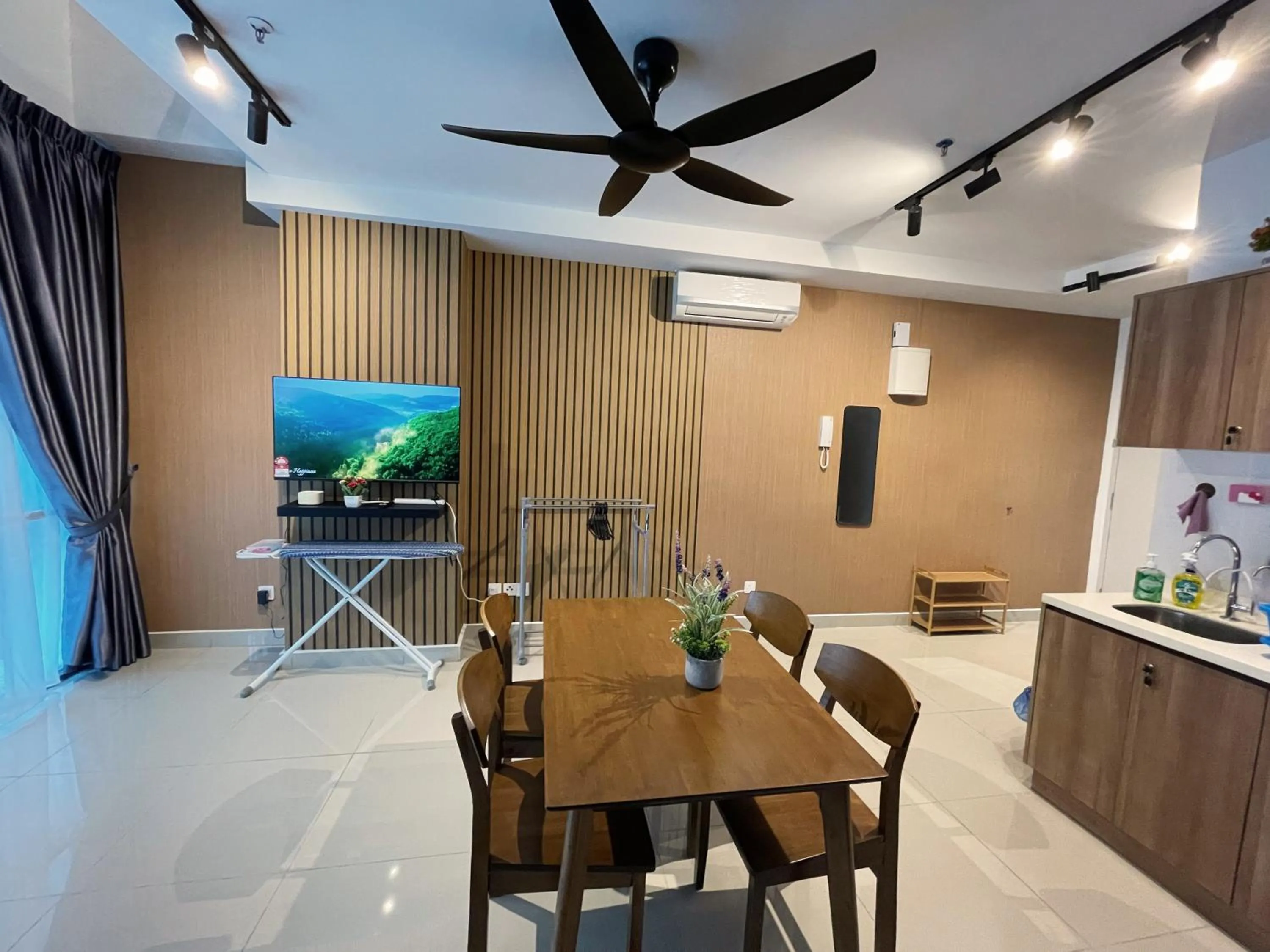 TV and multimedia in Pacific Tower Petaling Jaya Near Jaya One, University Malaya, Columbia Hospital By My Homez