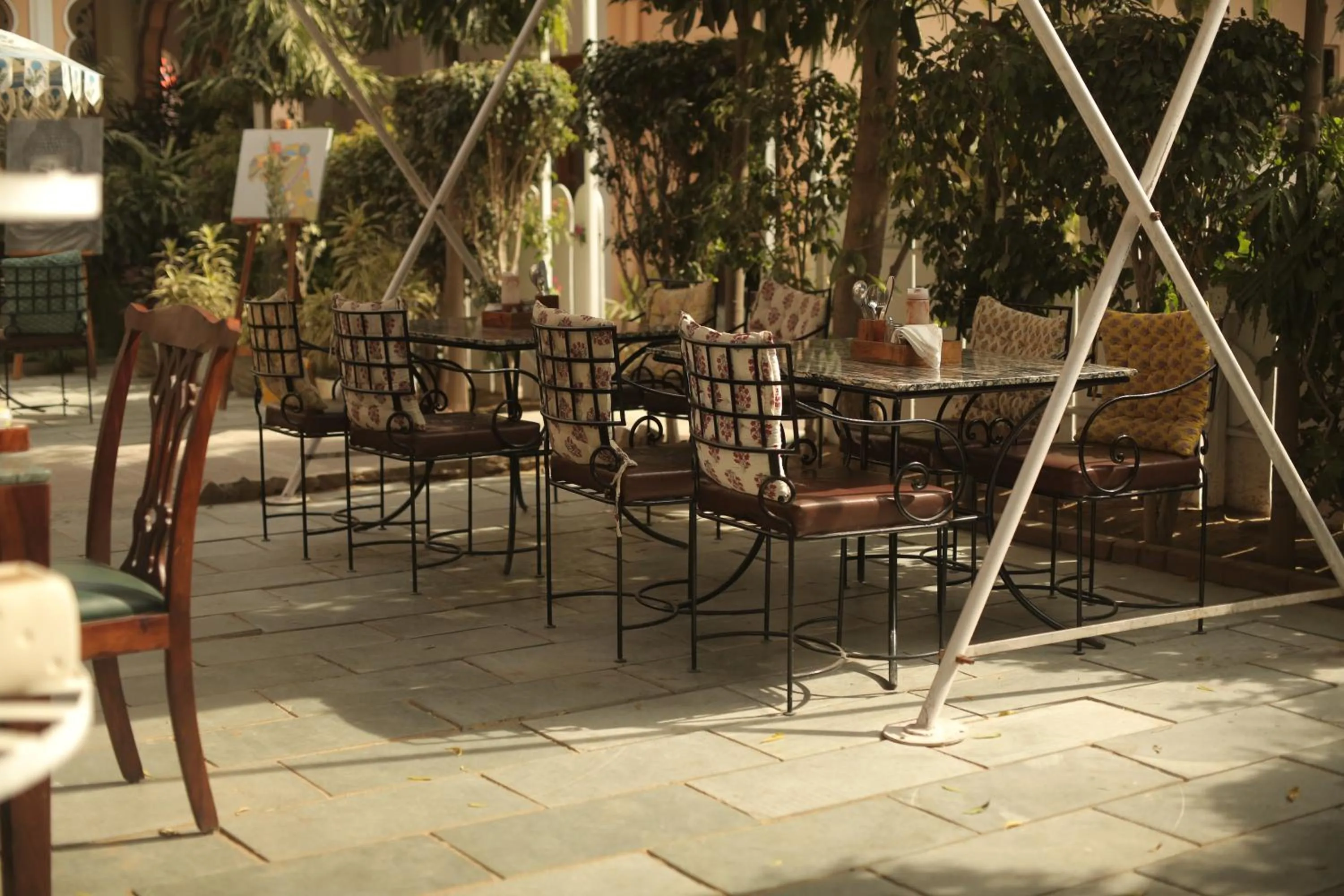 Restaurant/places to eat in KothiPushkar