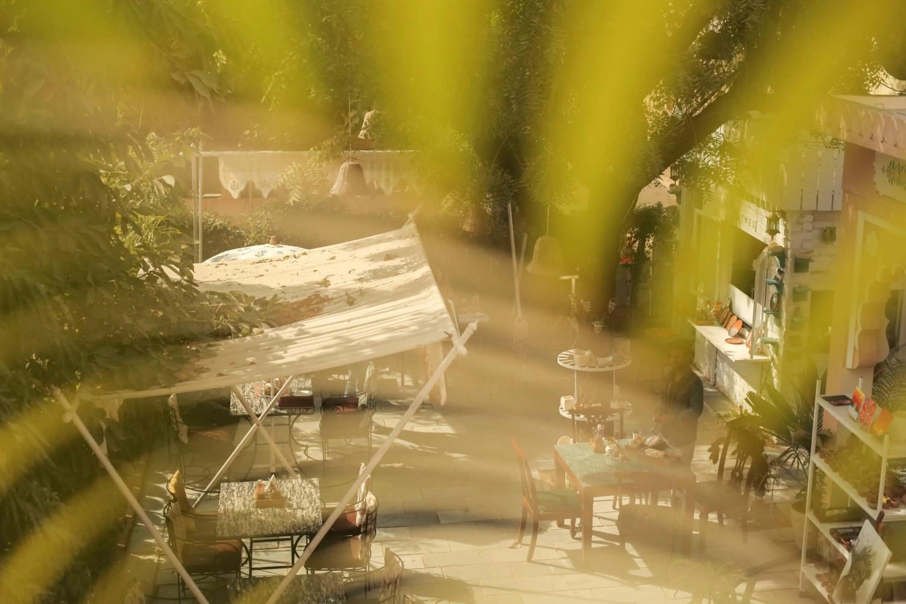 Restaurant/places to eat in KothiPushkar