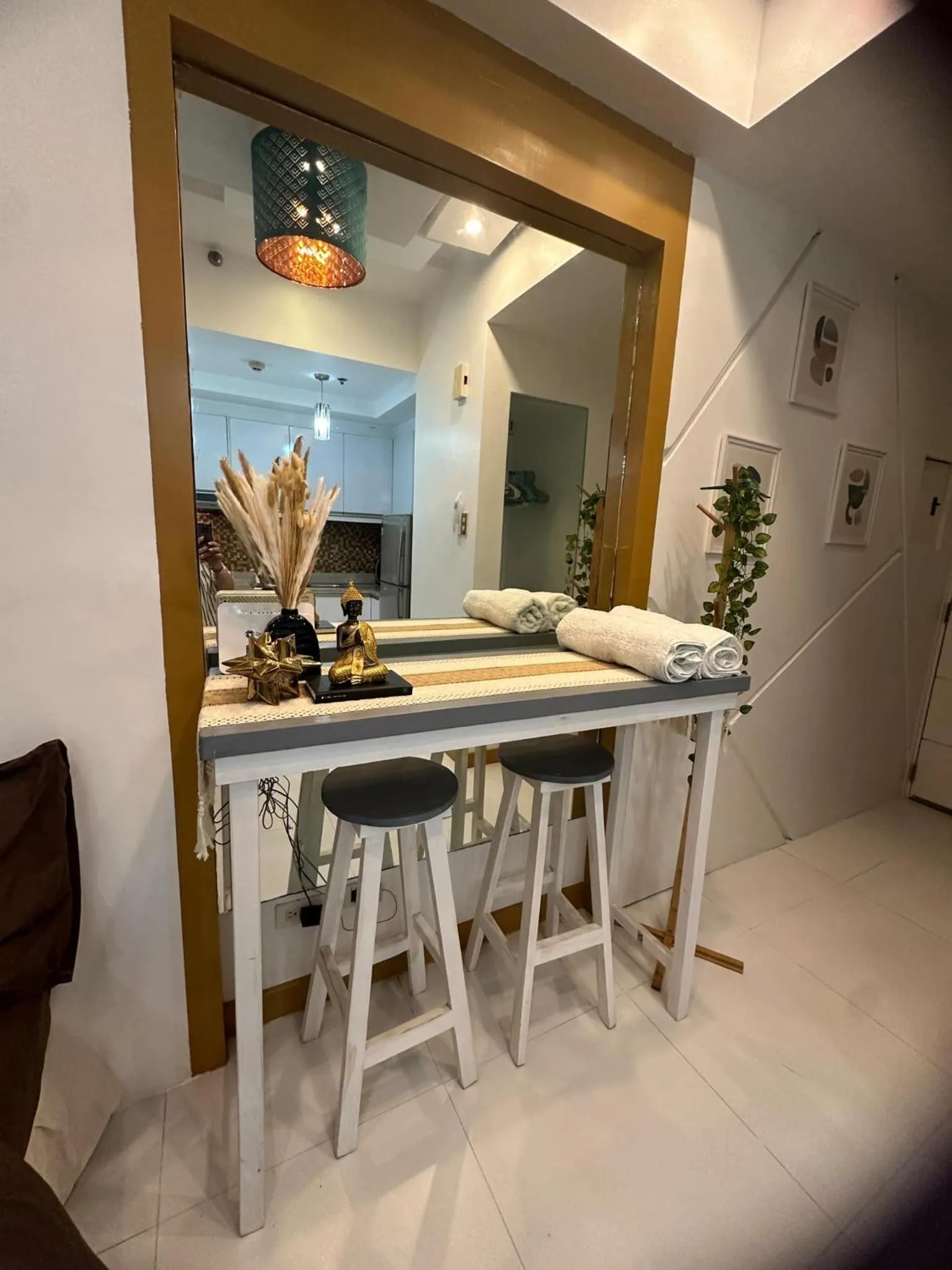 Cozy Place with City View at Greenbelt Makati