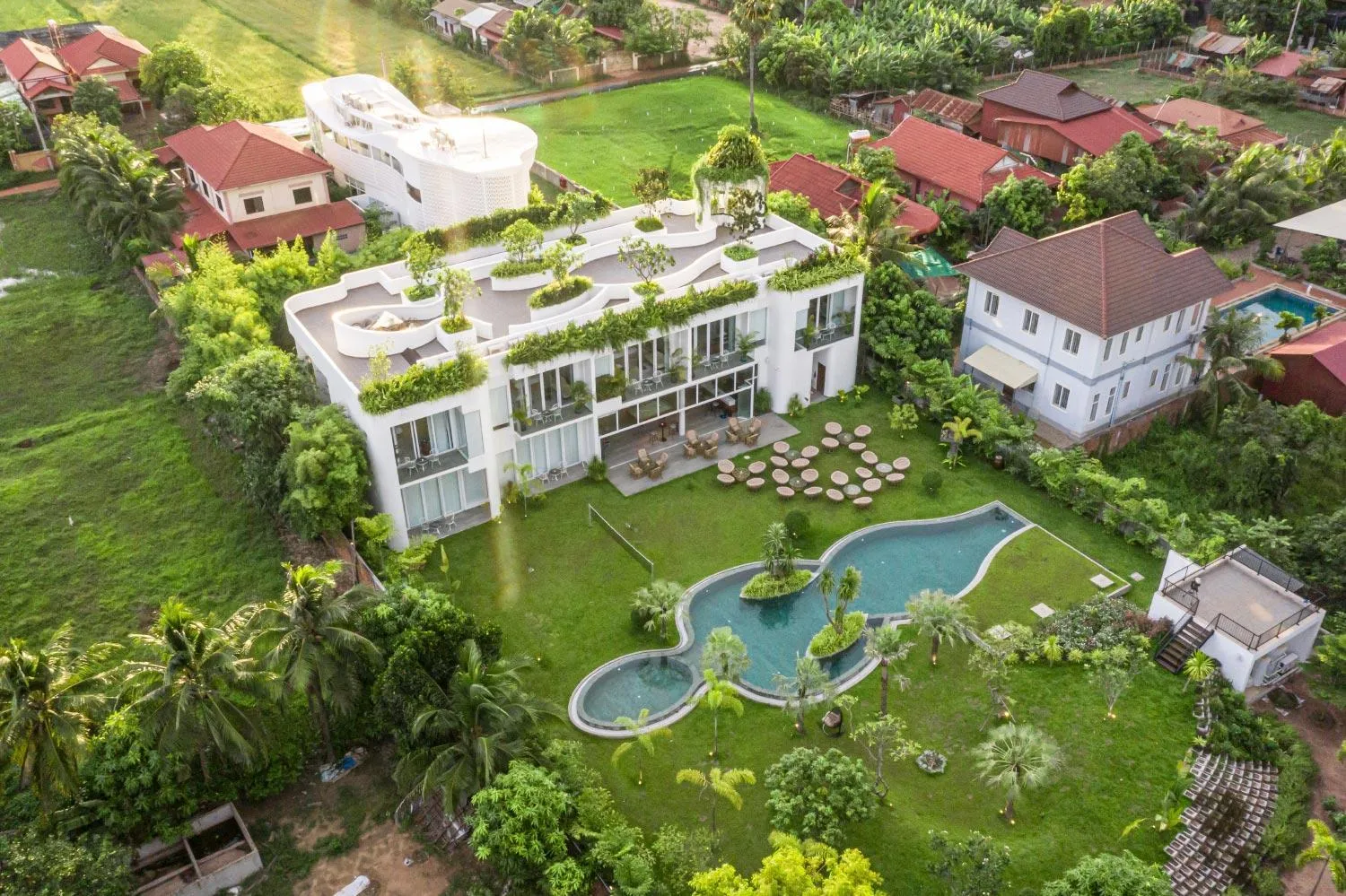 Property building in Enjoy boutique