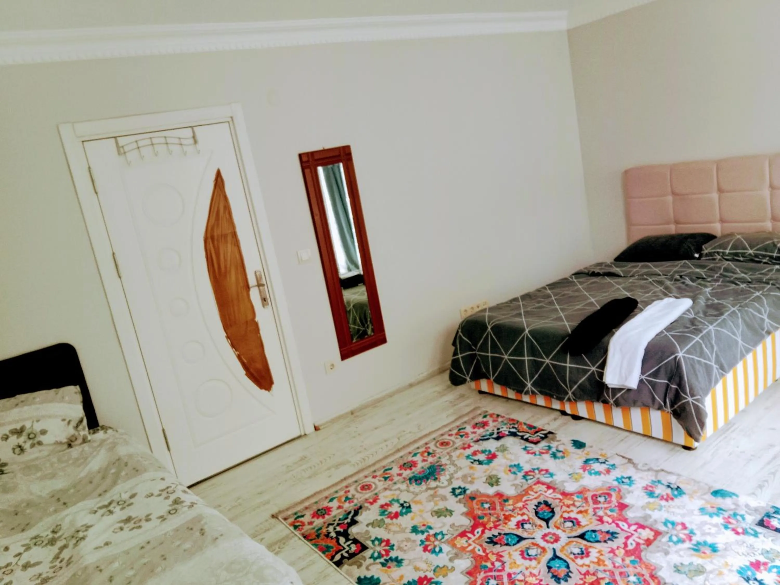 Bed in Ahmet teacher's villa, 6 minutes from the airport