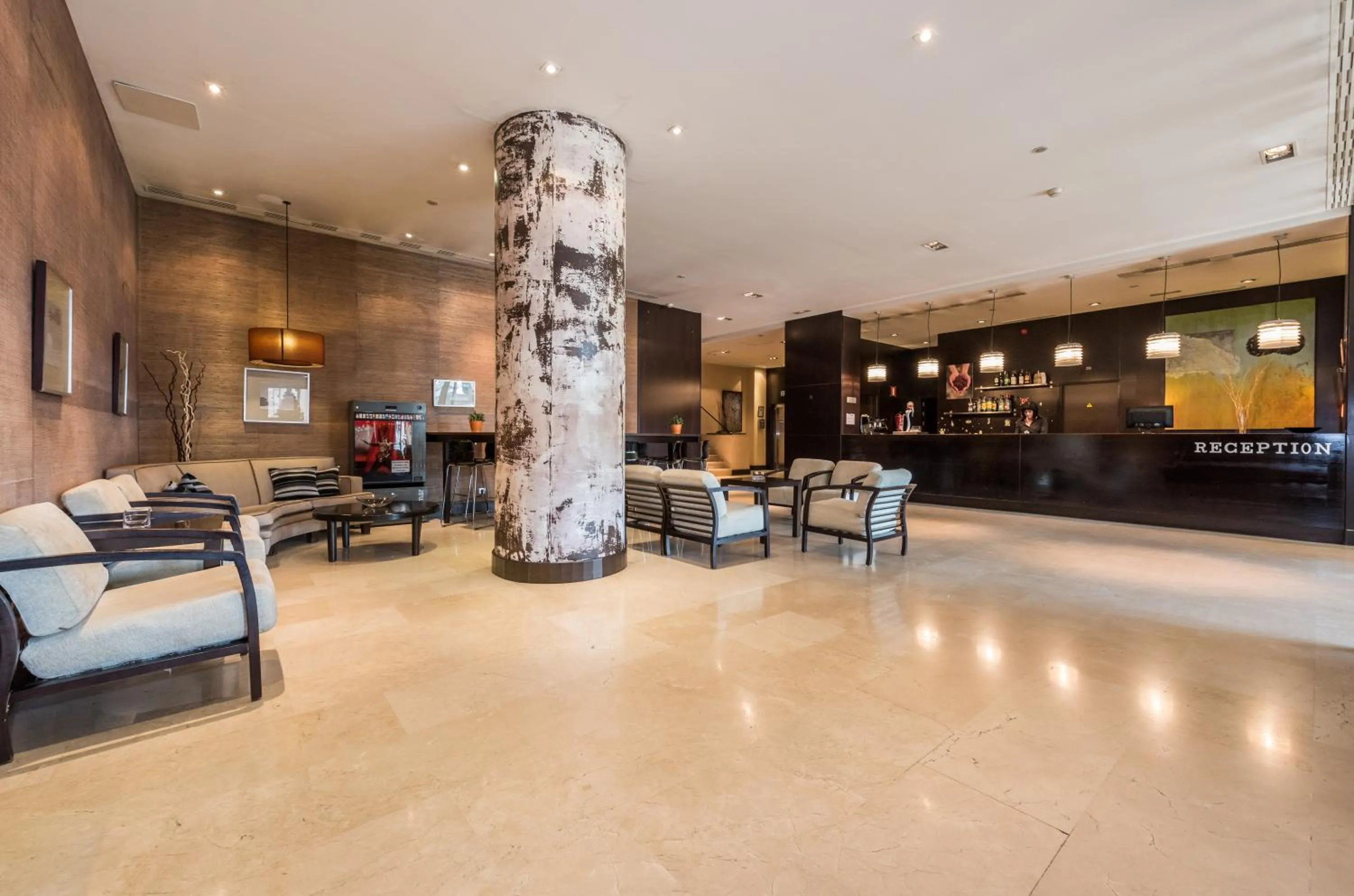 Lobby or reception in Hotel Mercader