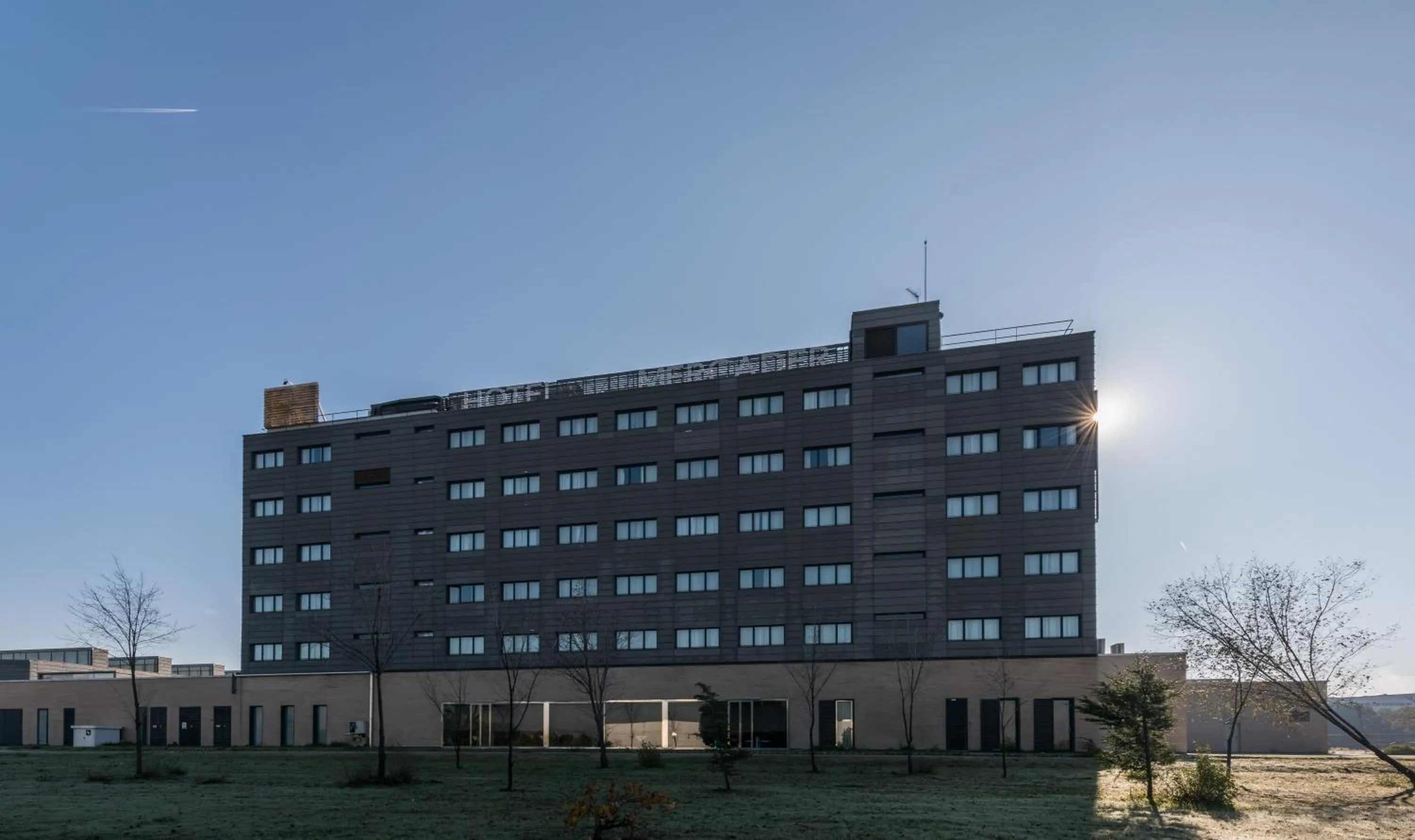 Facade/entrance in Hotel Mercader