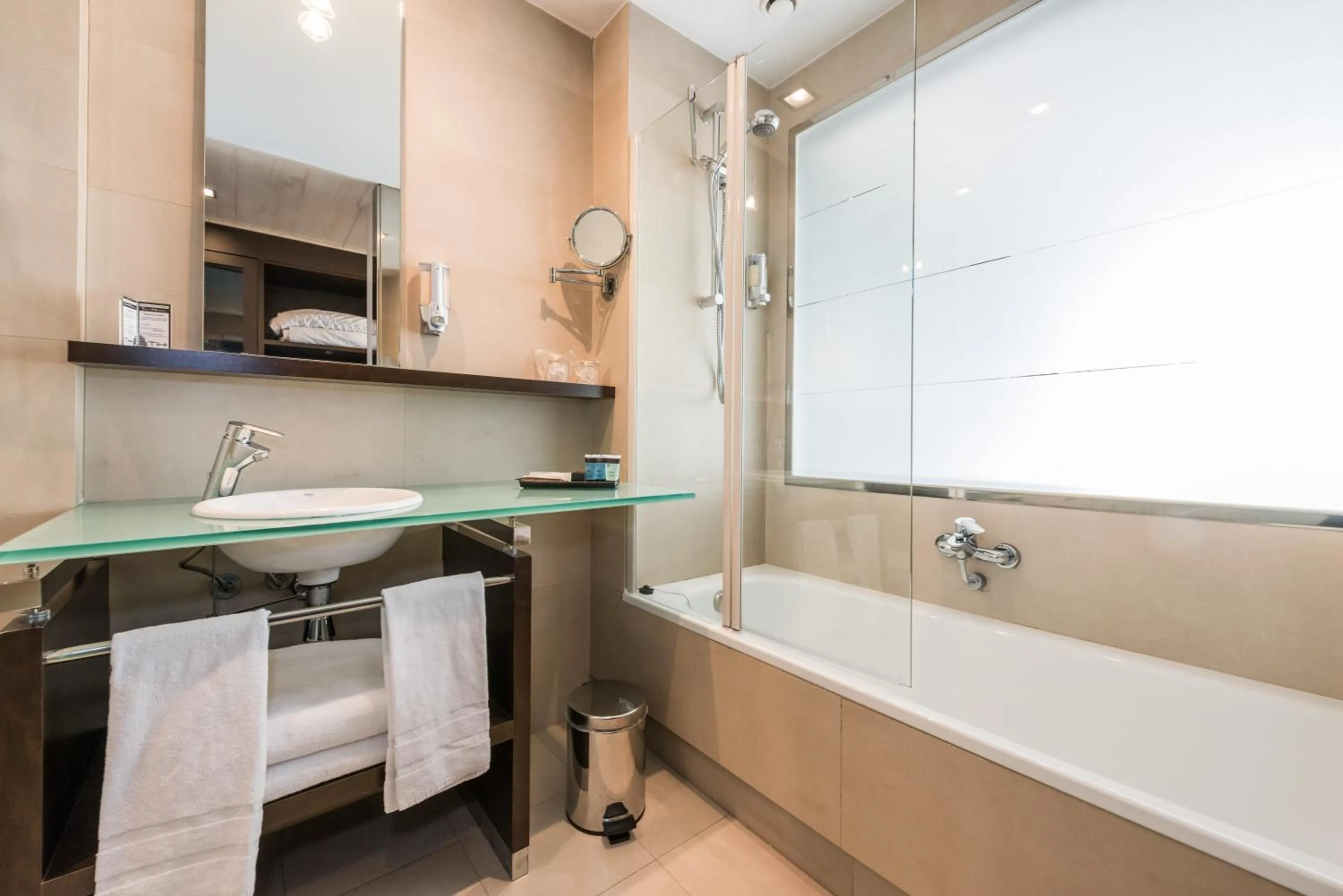 Bathroom in Hotel Mercader