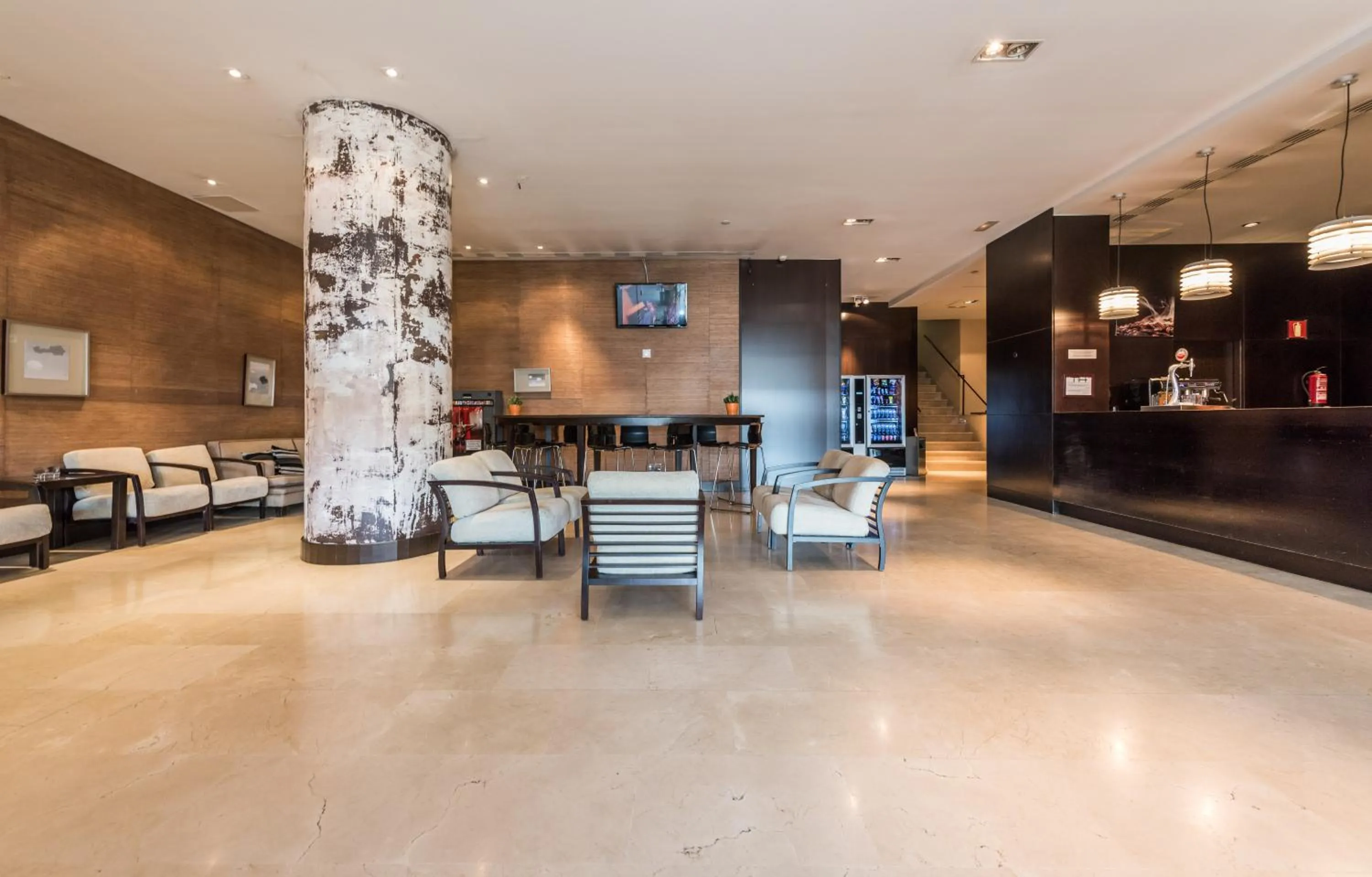 Lobby or reception in Hotel Mercader