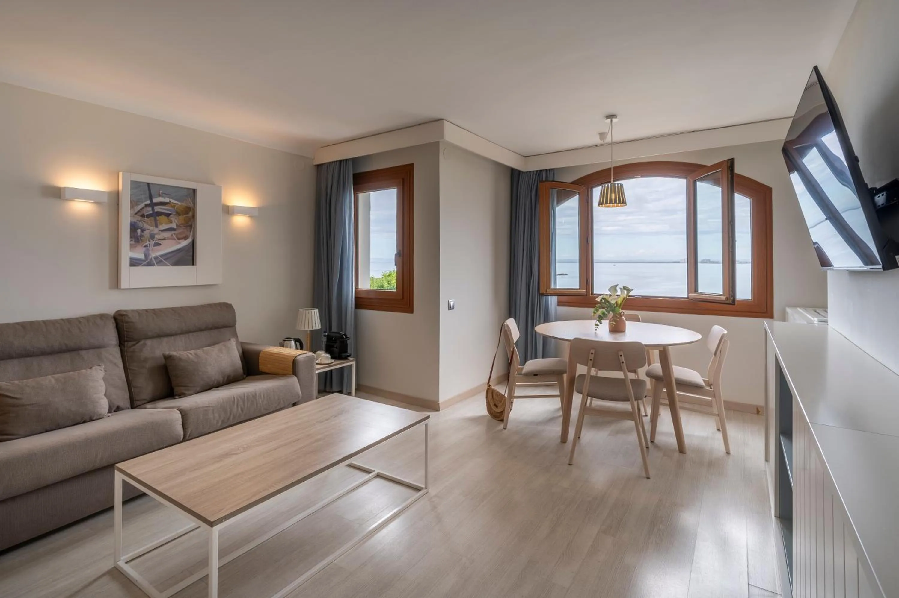 TV and multimedia in Prestige Mar y Sol