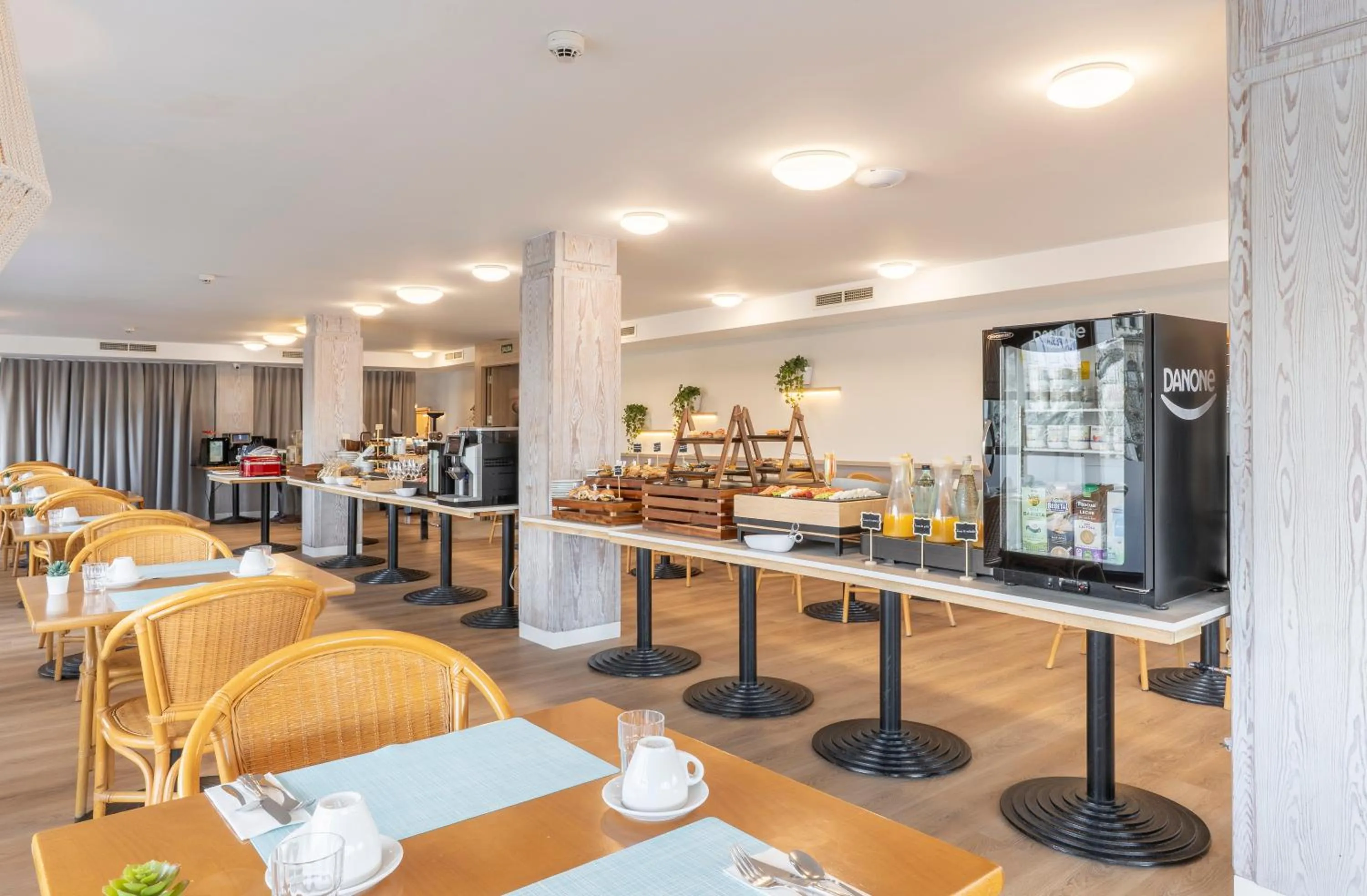 Buffet breakfast in Prestige Mar y Sol