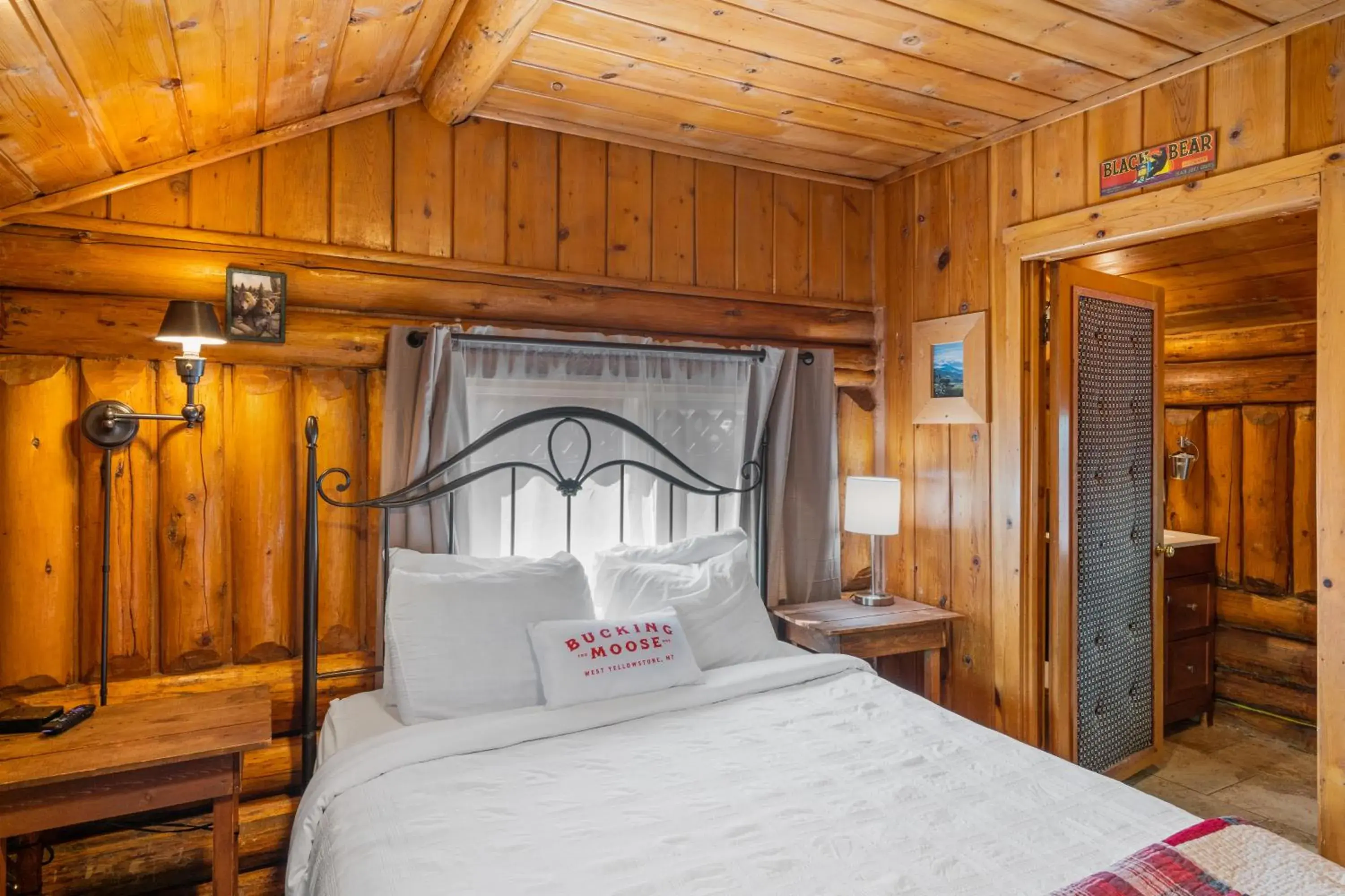 Superior Apartment in The Bucking Moose Superior Apartment in The Bucking Moose