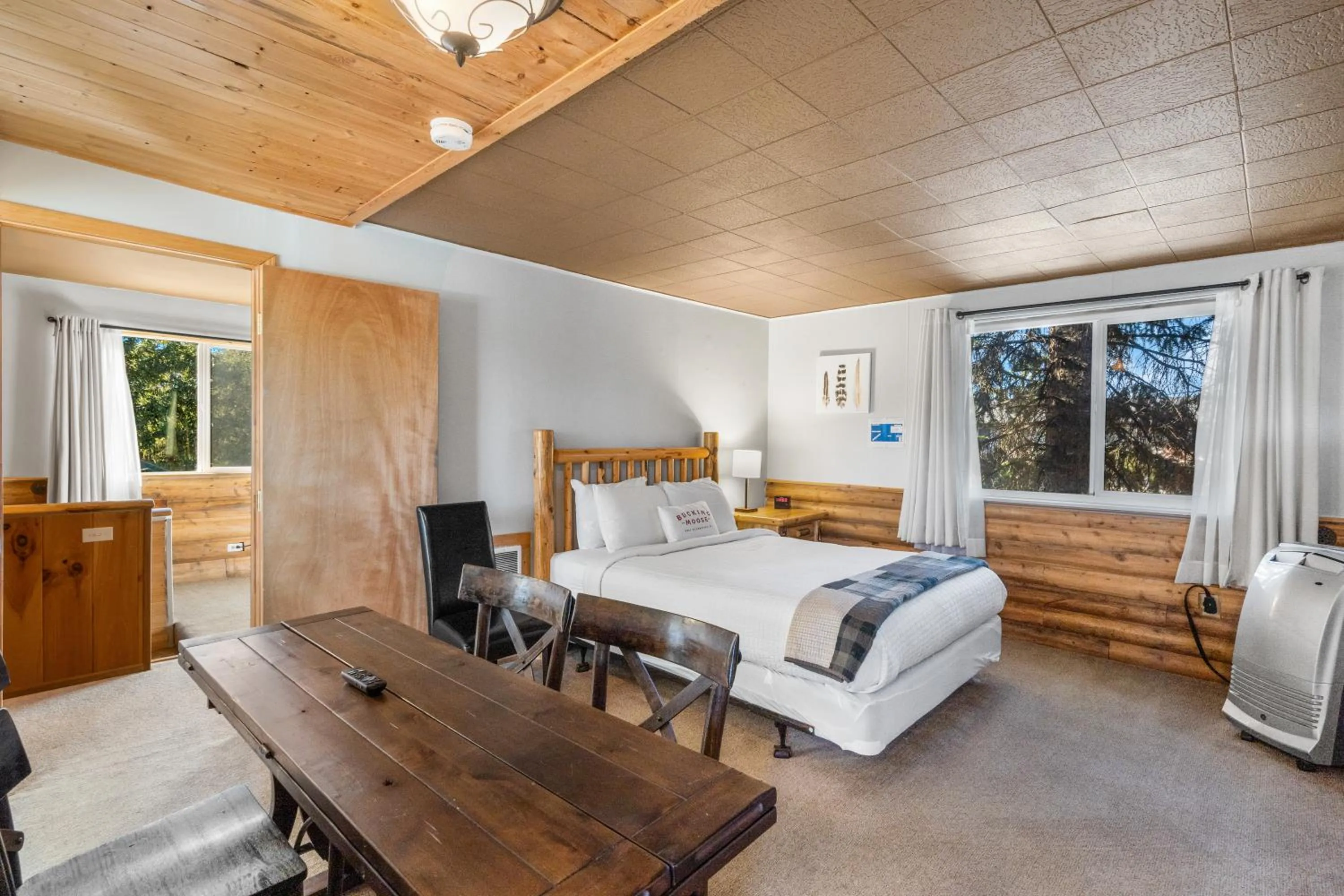 Bed in The Bucking Moose