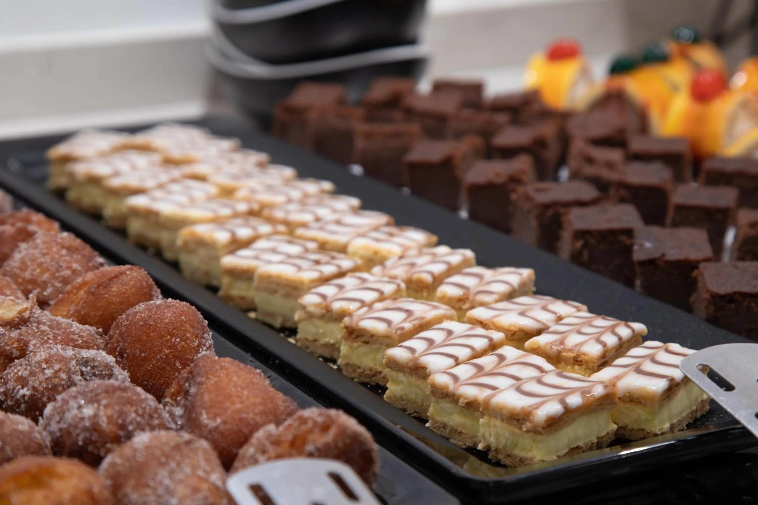 Restaurant/places to eat in Prestige Sant Marc