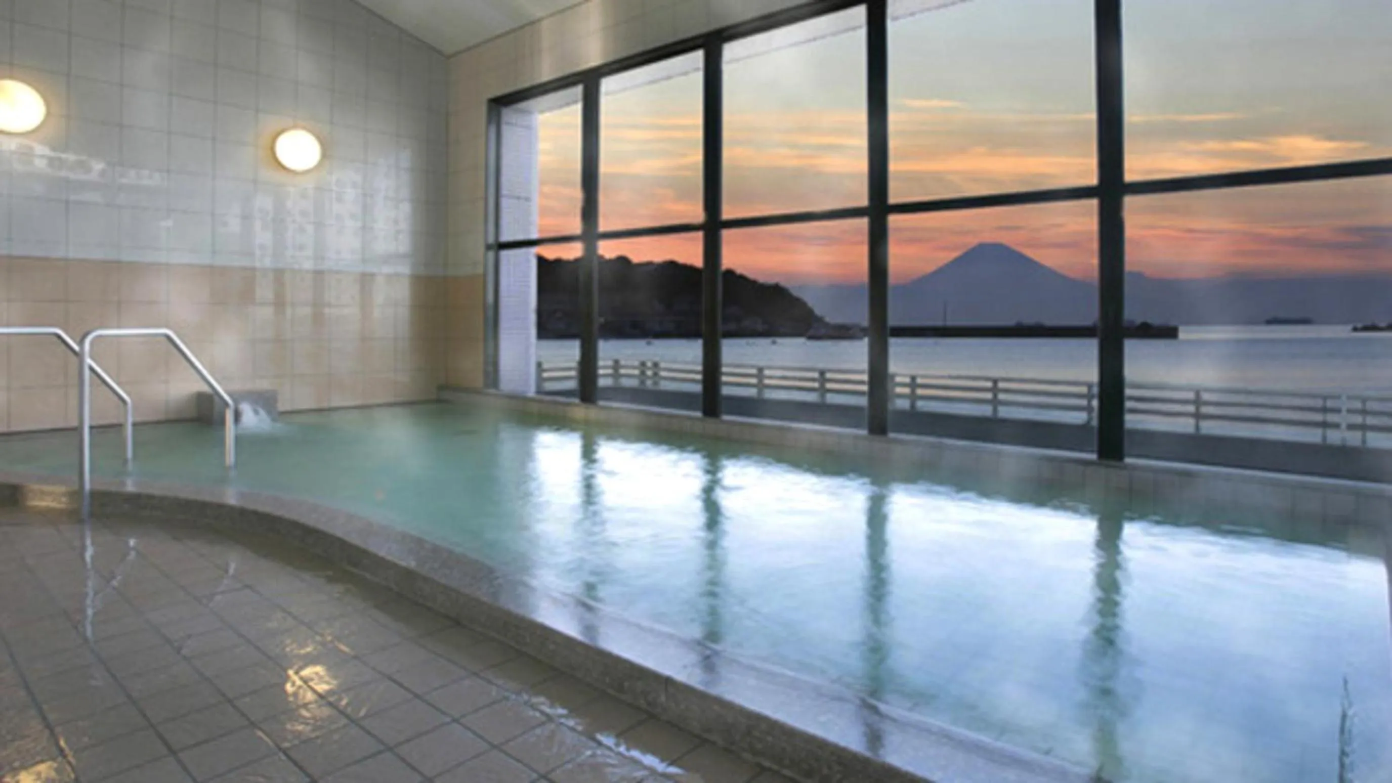 Hot Spring Bath in Kyukamura Tateyama