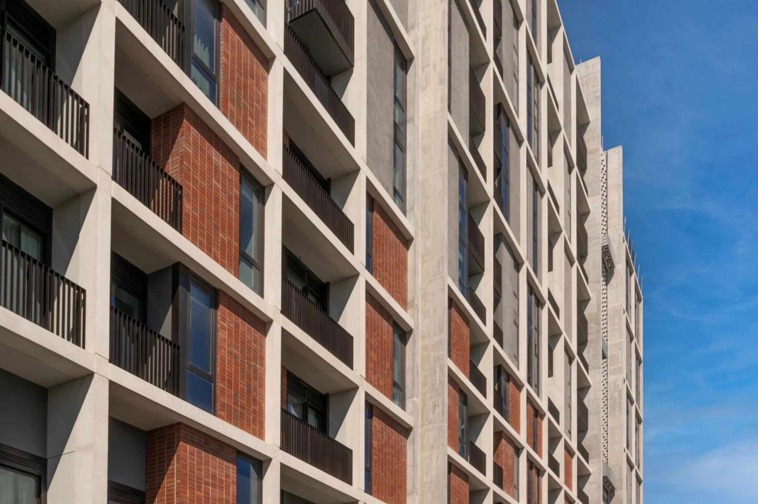 Property building in Nesuto Docklands