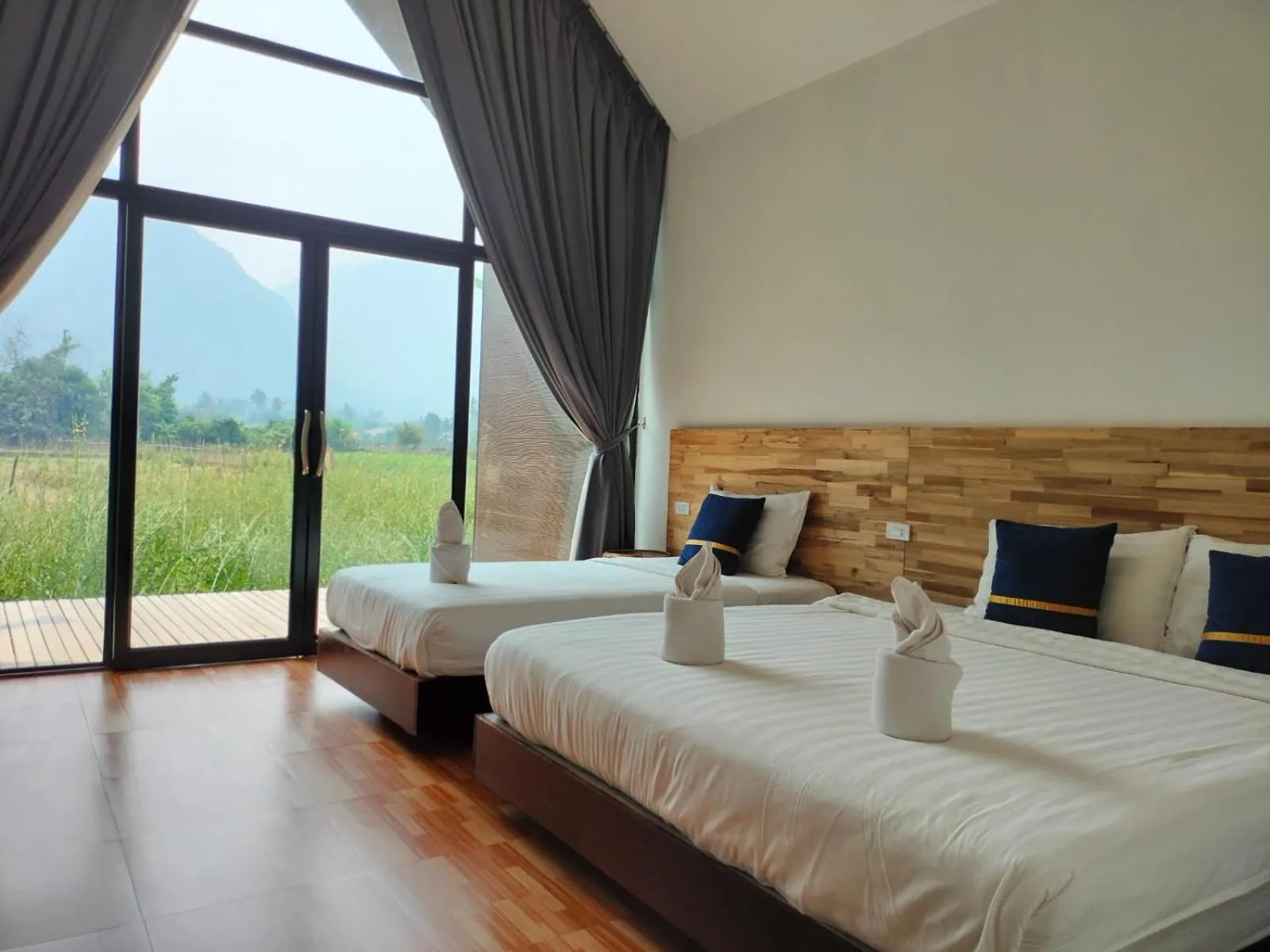 Bed in Vangvieng Angsavanh Resort