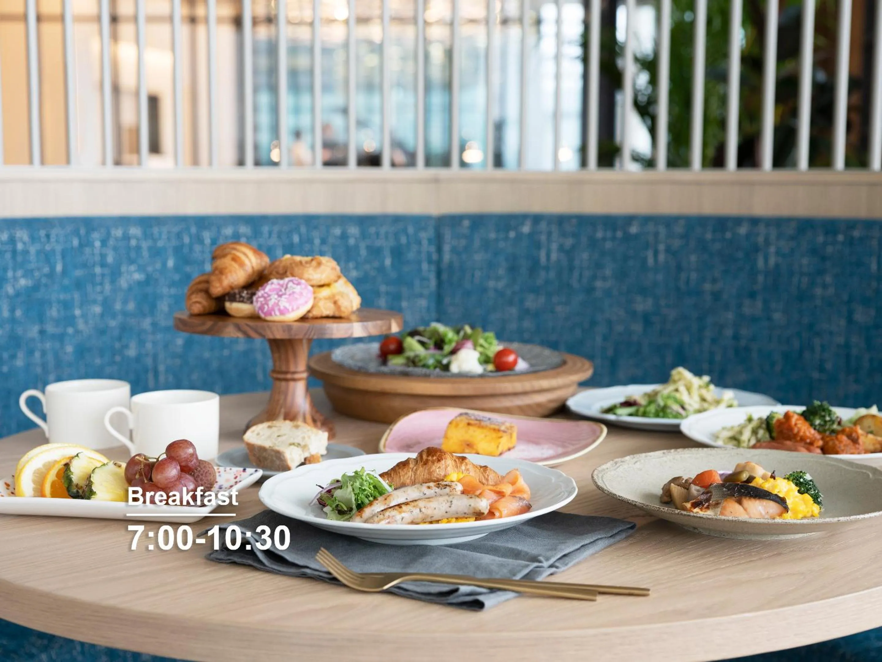 Breakfast in Mitsui Garden Hotel Yokohama Minatomirai Premier