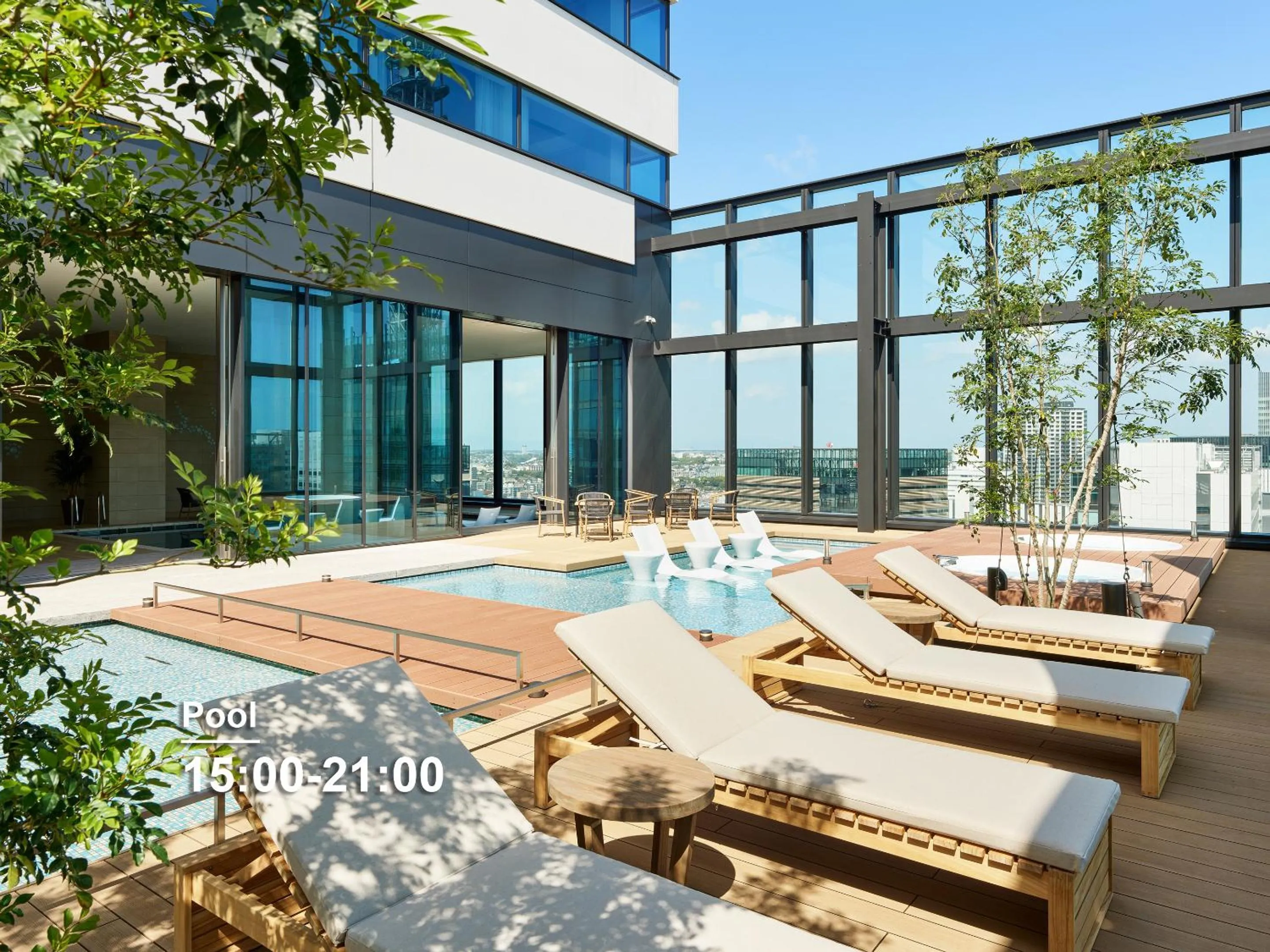 Pool view in Mitsui Garden Hotel Yokohama Minatomirai Premier