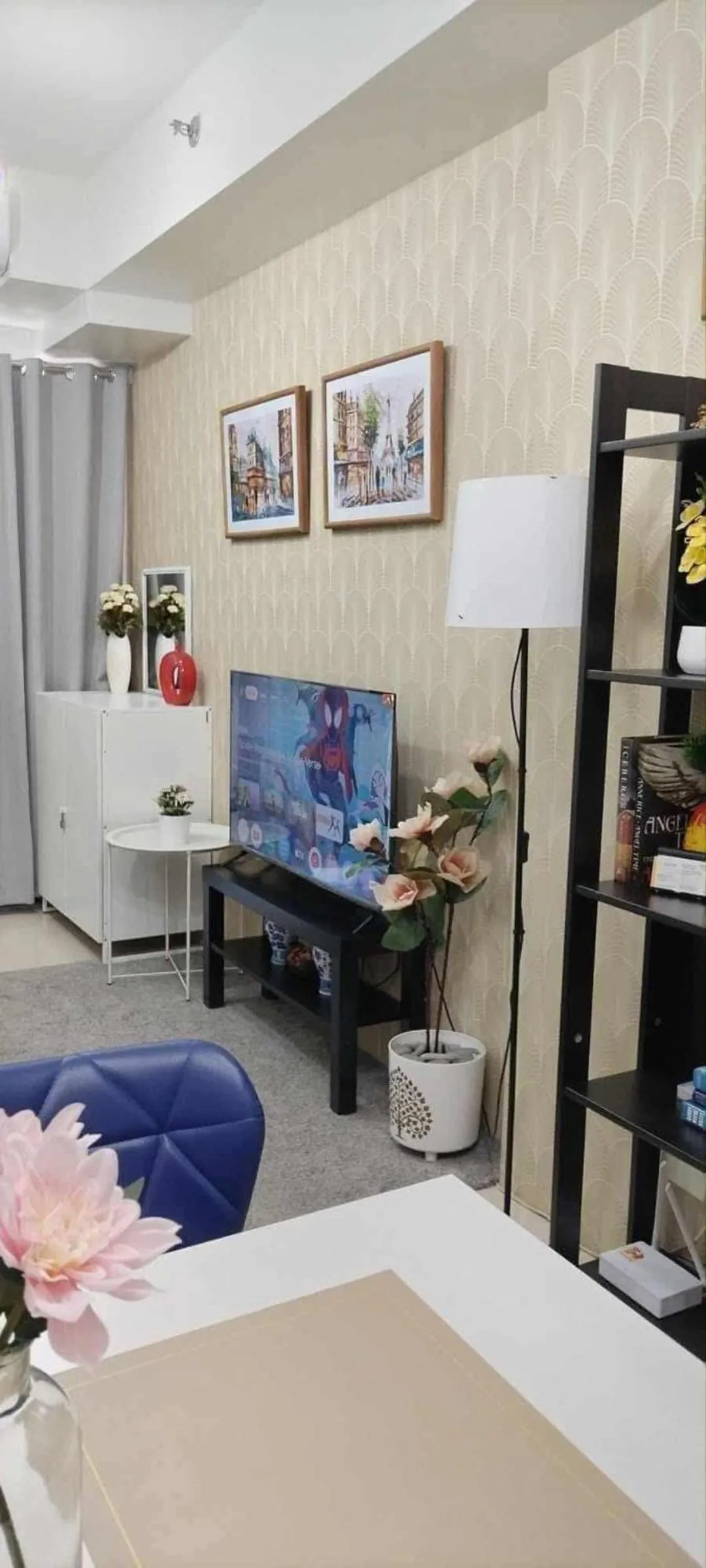 TV and multimedia, Bed in S ResidencesTower 3 - L&R Staycation