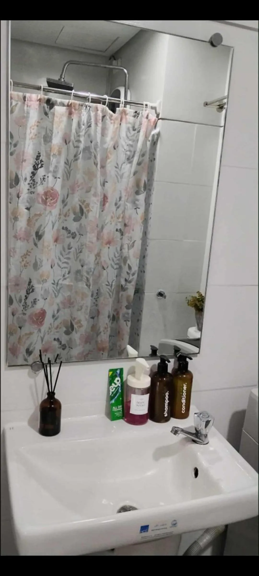 Toilet in S ResidencesTower 3 - L&R Staycation