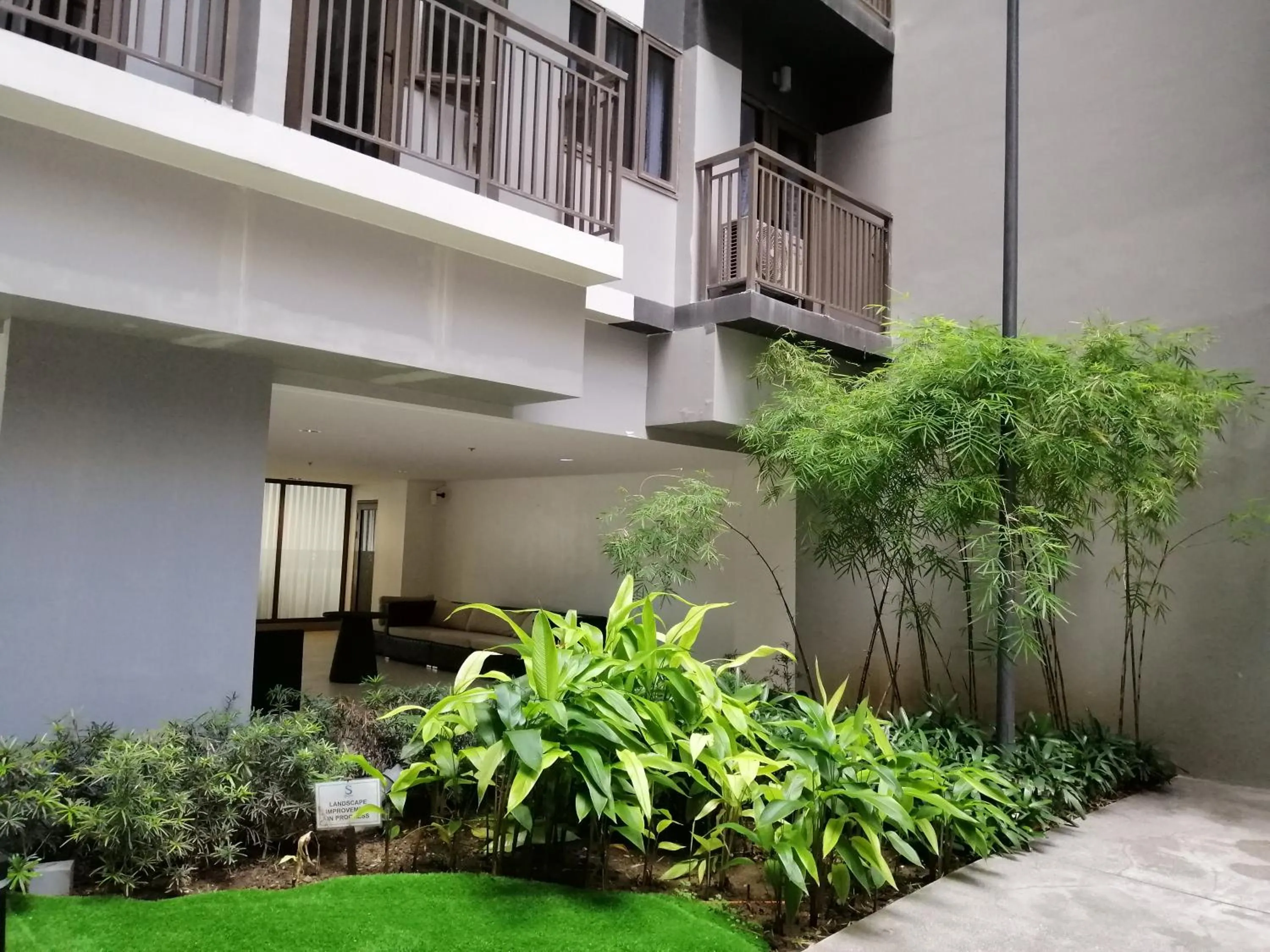 S ResidencesTower 3 - L&R Staycation