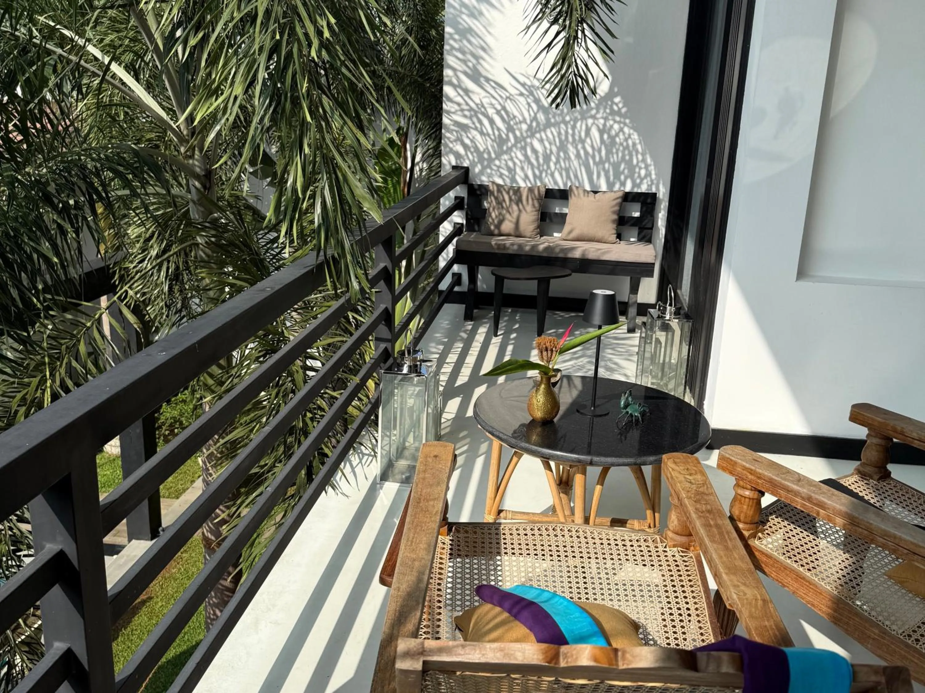 Patio in D' Art VILLA RETREAT AND SPA