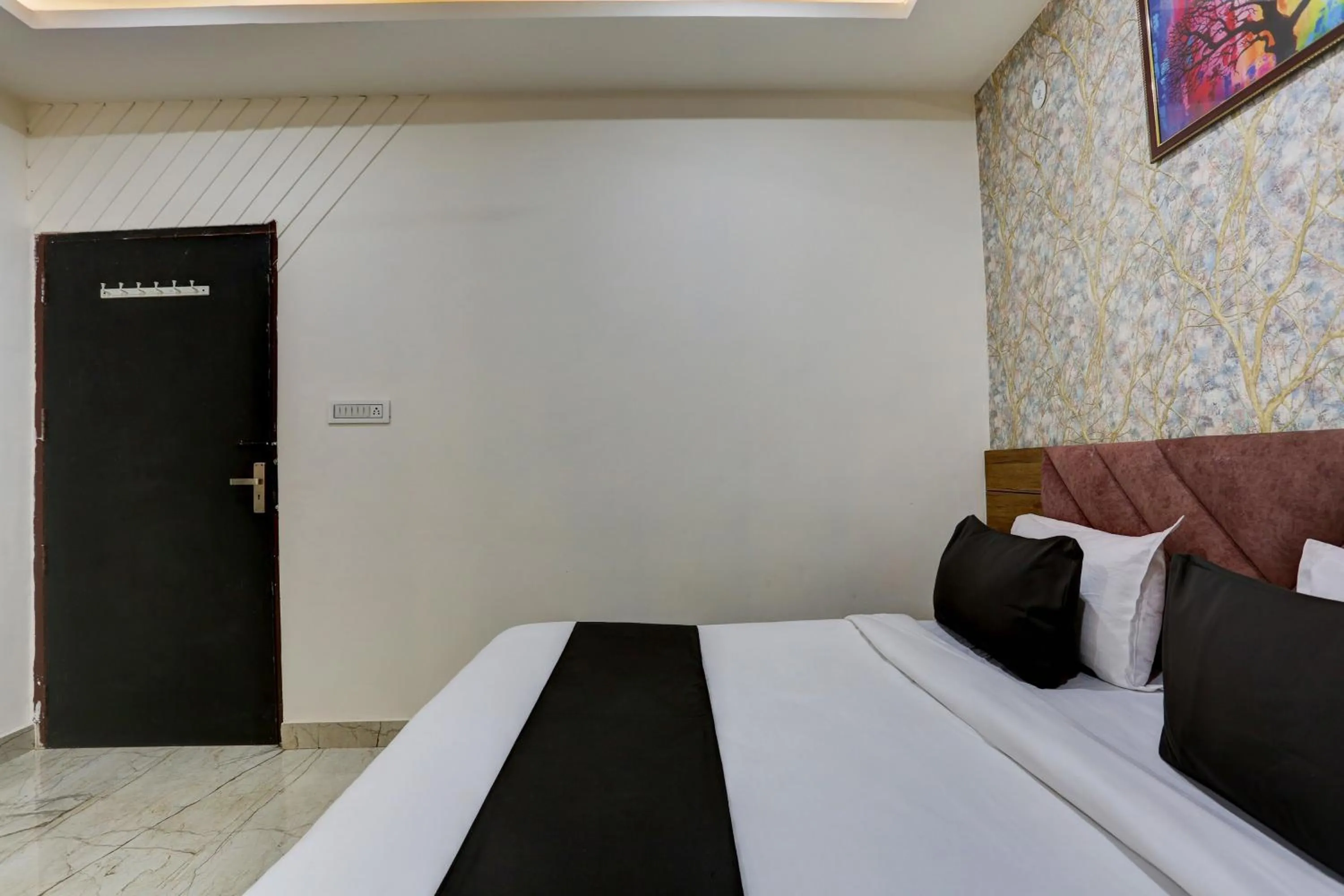 Bedroom in HOTEL JAIRAJ