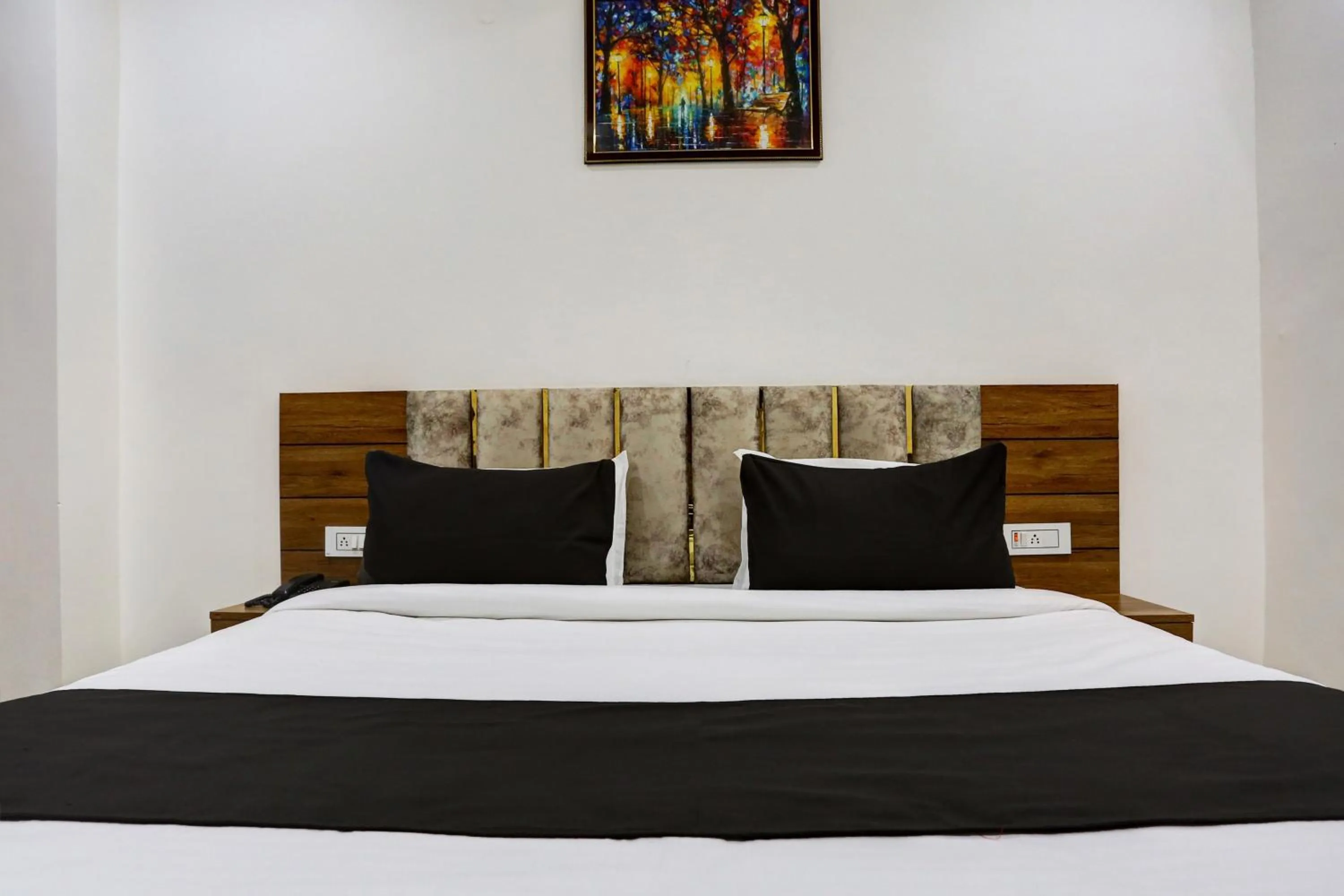 Bedroom in HOTEL JAIRAJ