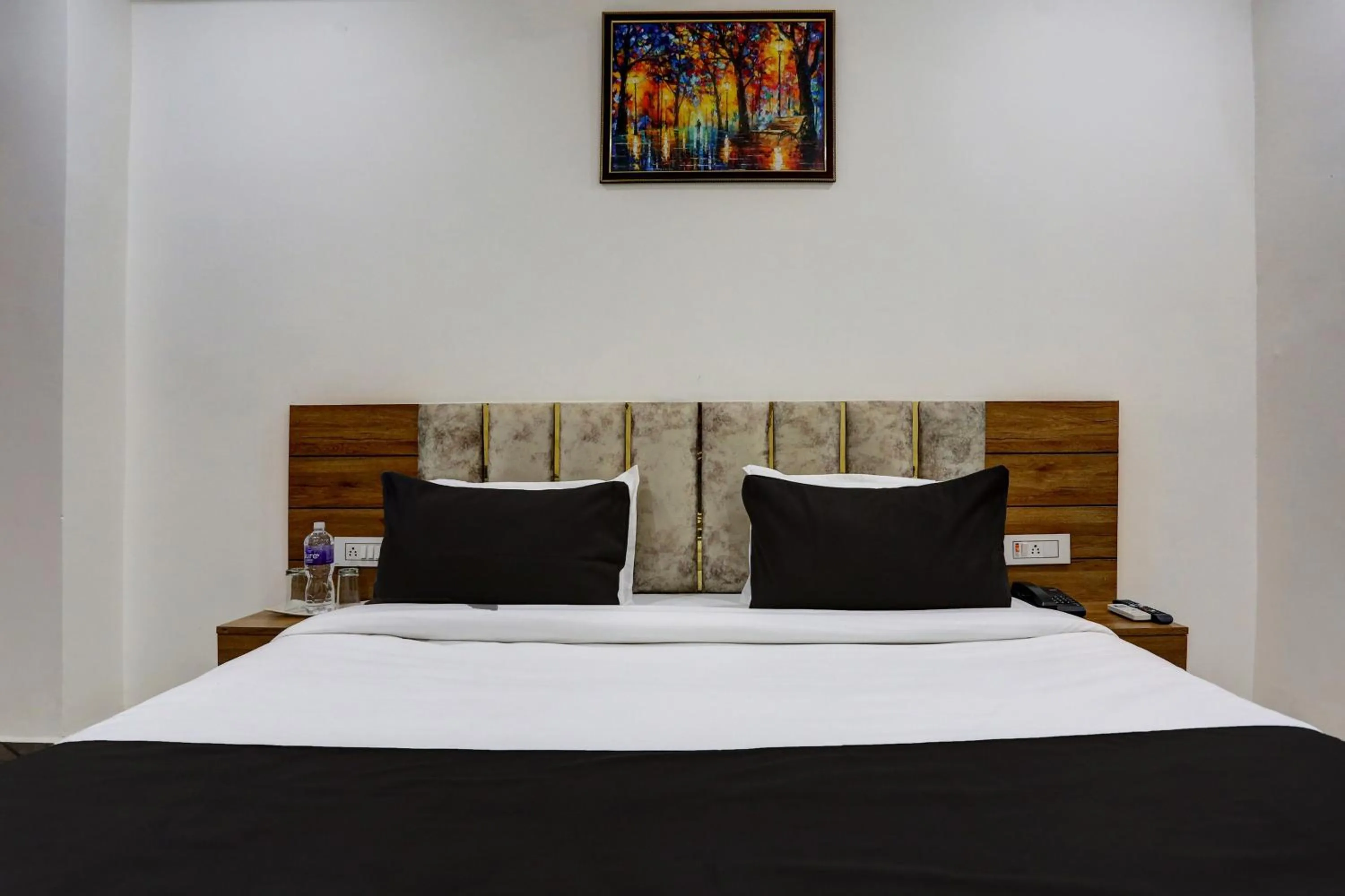 Bedroom in HOTEL JAIRAJ