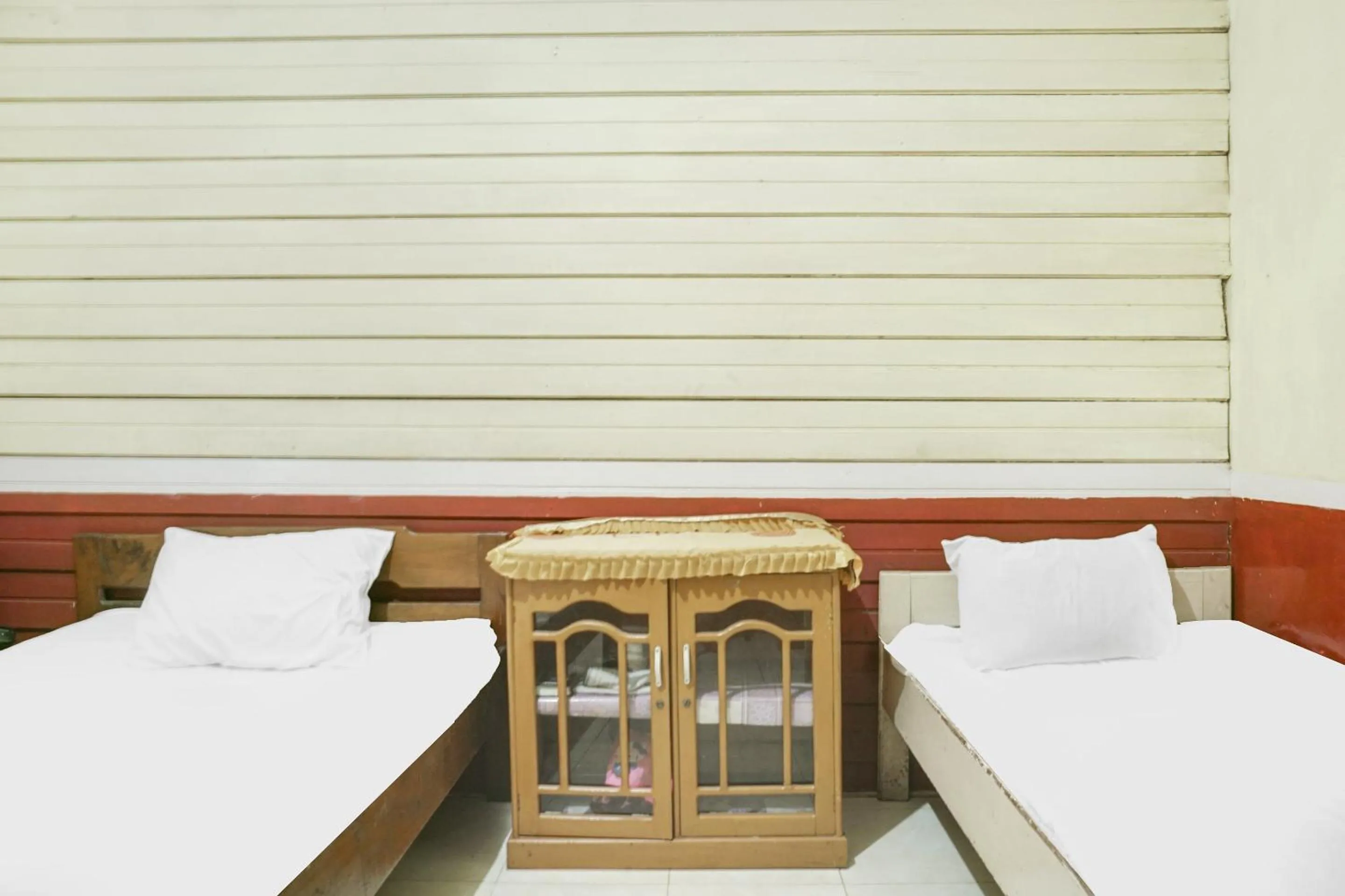 Bedroom in Hotel O Anggrek Daqu Syariah Kapuas