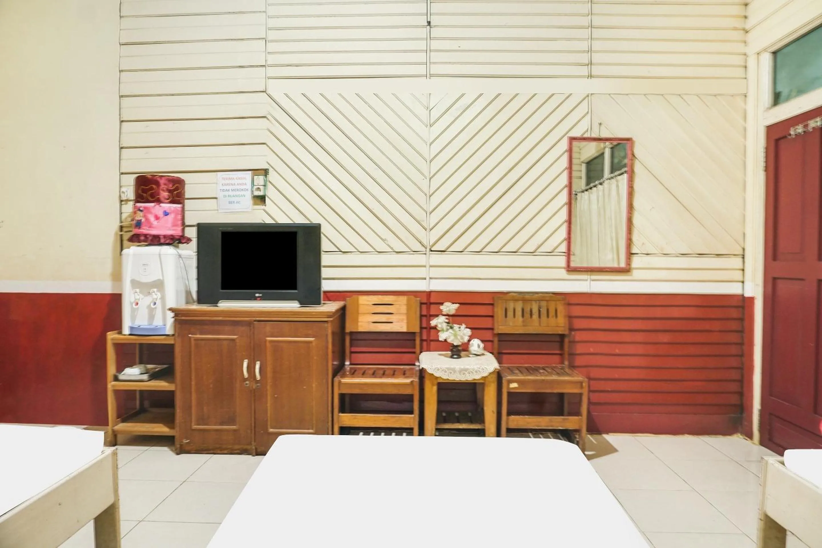 Bedroom in Hotel O Anggrek Daqu Syariah Kapuas