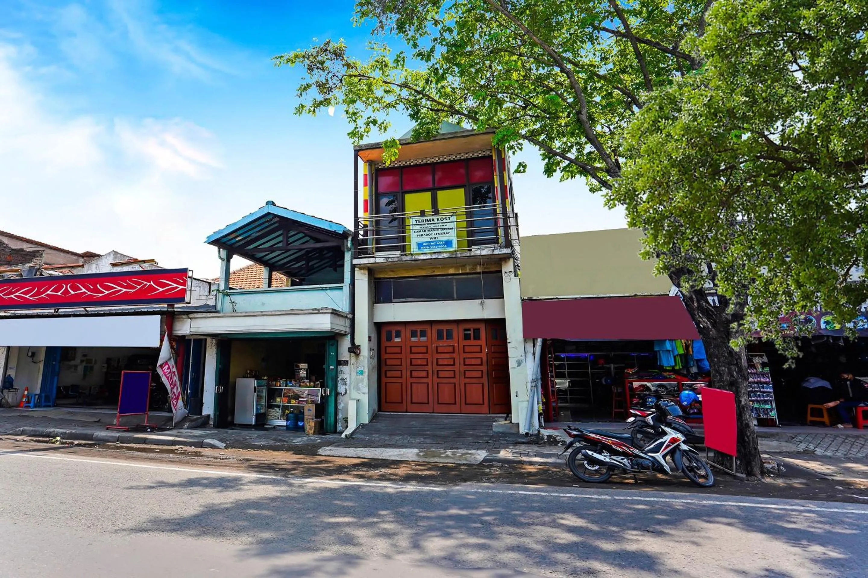 Facade/entrance in OYO Life 91856 Griya Gedangan Syariah