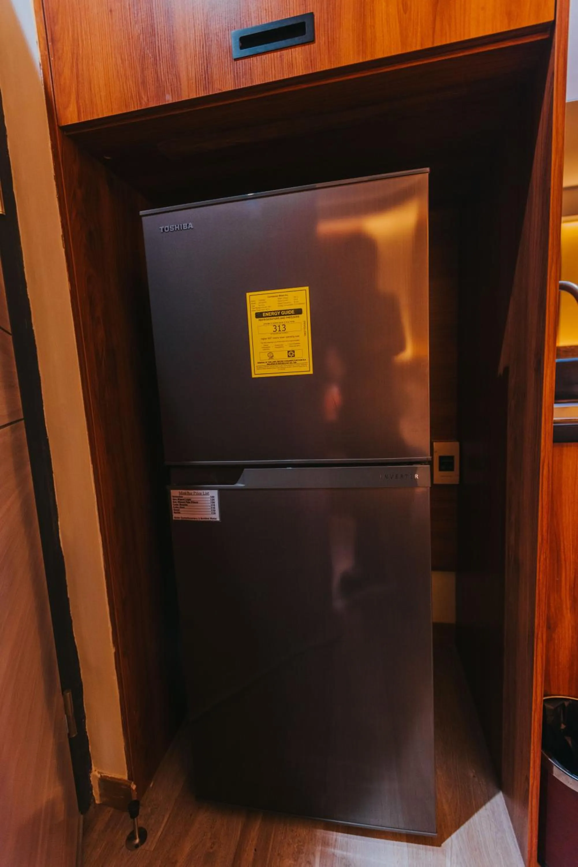 Kitchen or kitchenette in SureStay Studio by Best Western Clarkview Angeles City