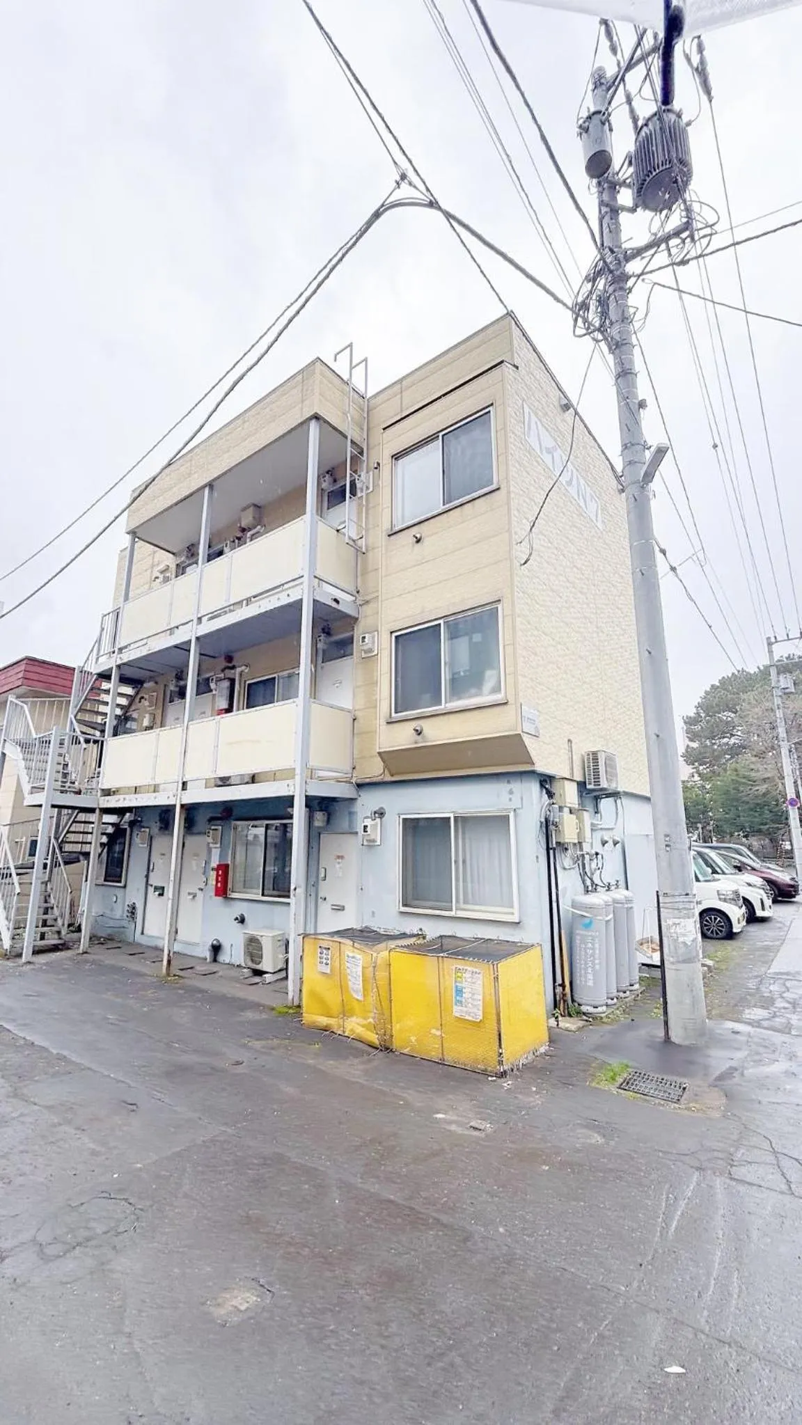 Property building in HEIGHTS N7