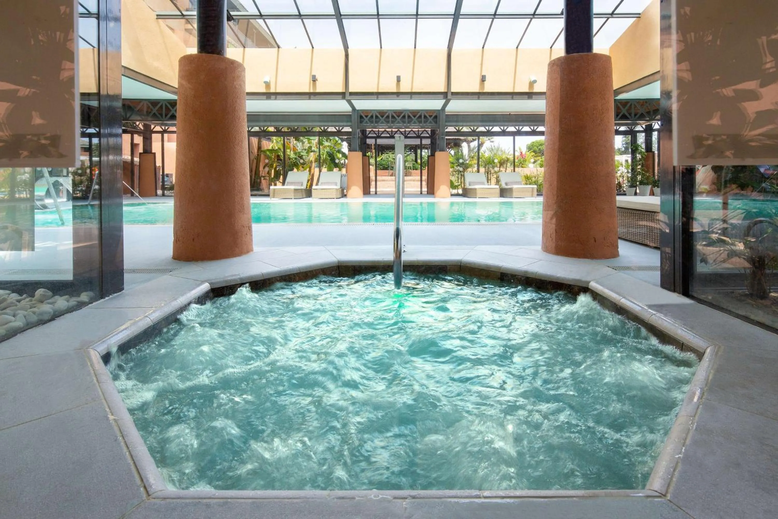 Spa and wellness centre/facilities in DoubleTree by Hilton Islantilla Beach Golf Resort