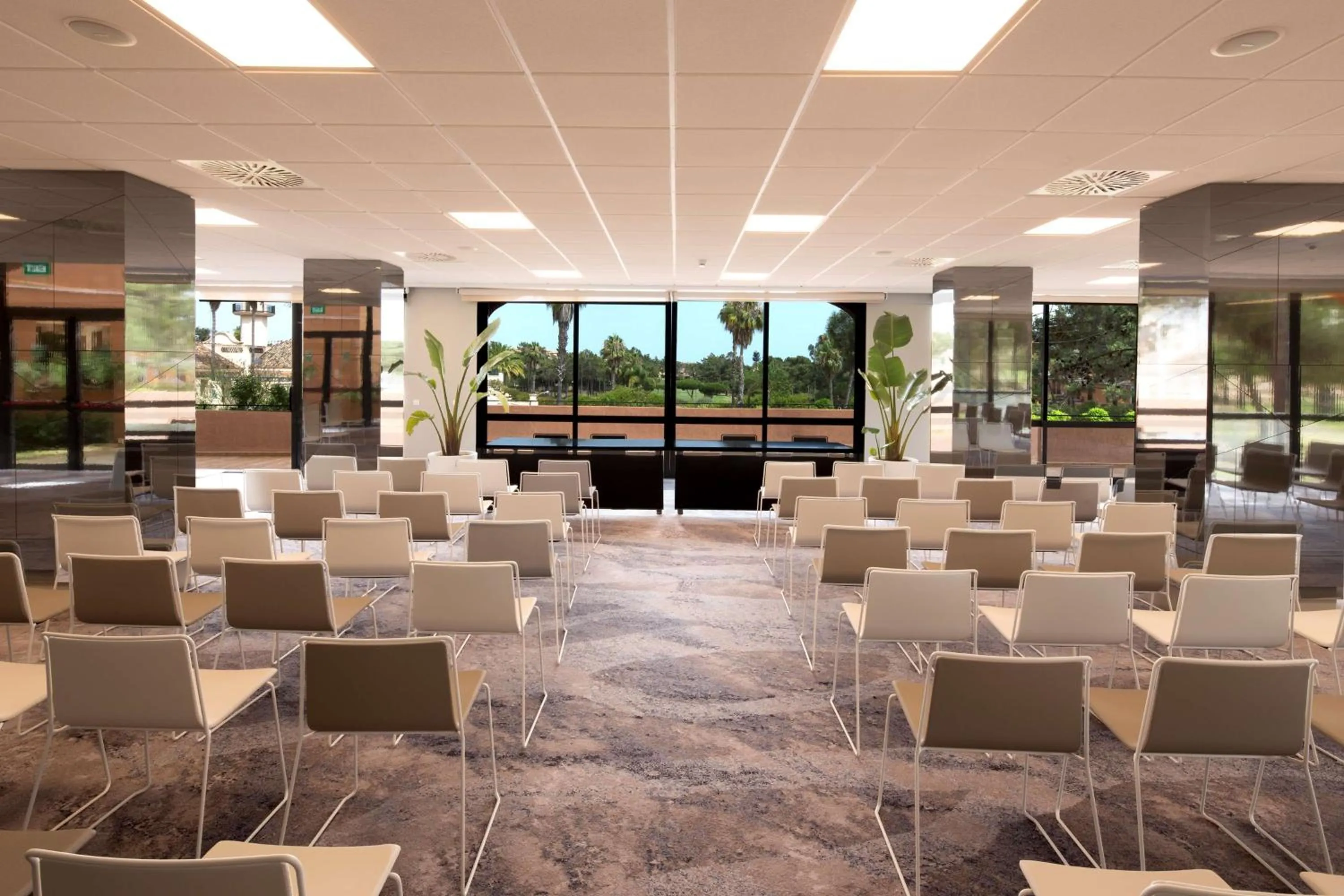 Meeting/conference room in DoubleTree by Hilton Islantilla Beach Golf Resort