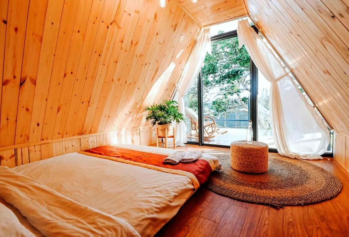 Bedroom, Bed in Lengkeng Da Lat Homestay