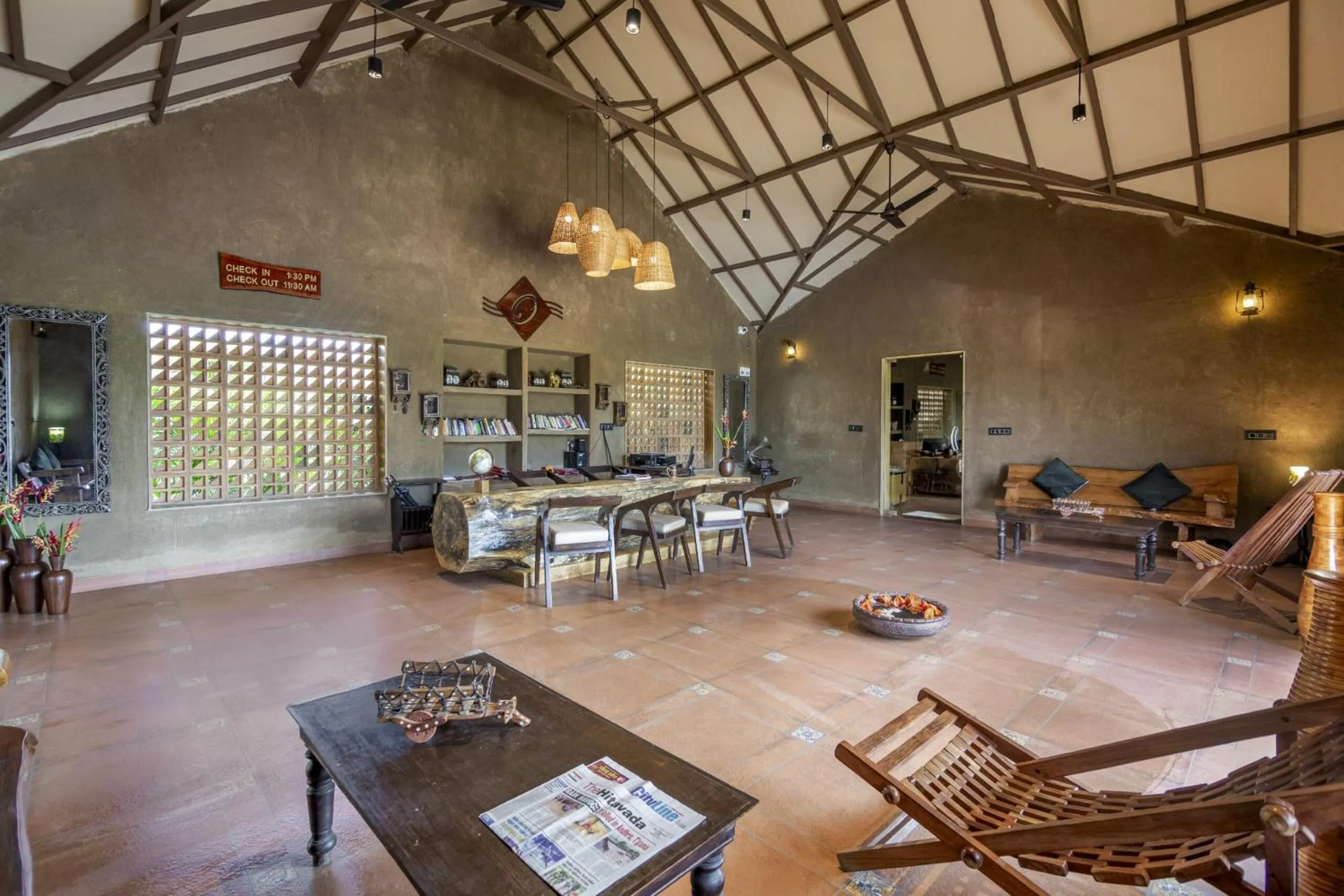 Lobby or reception in Sterling Orient Woods Pench