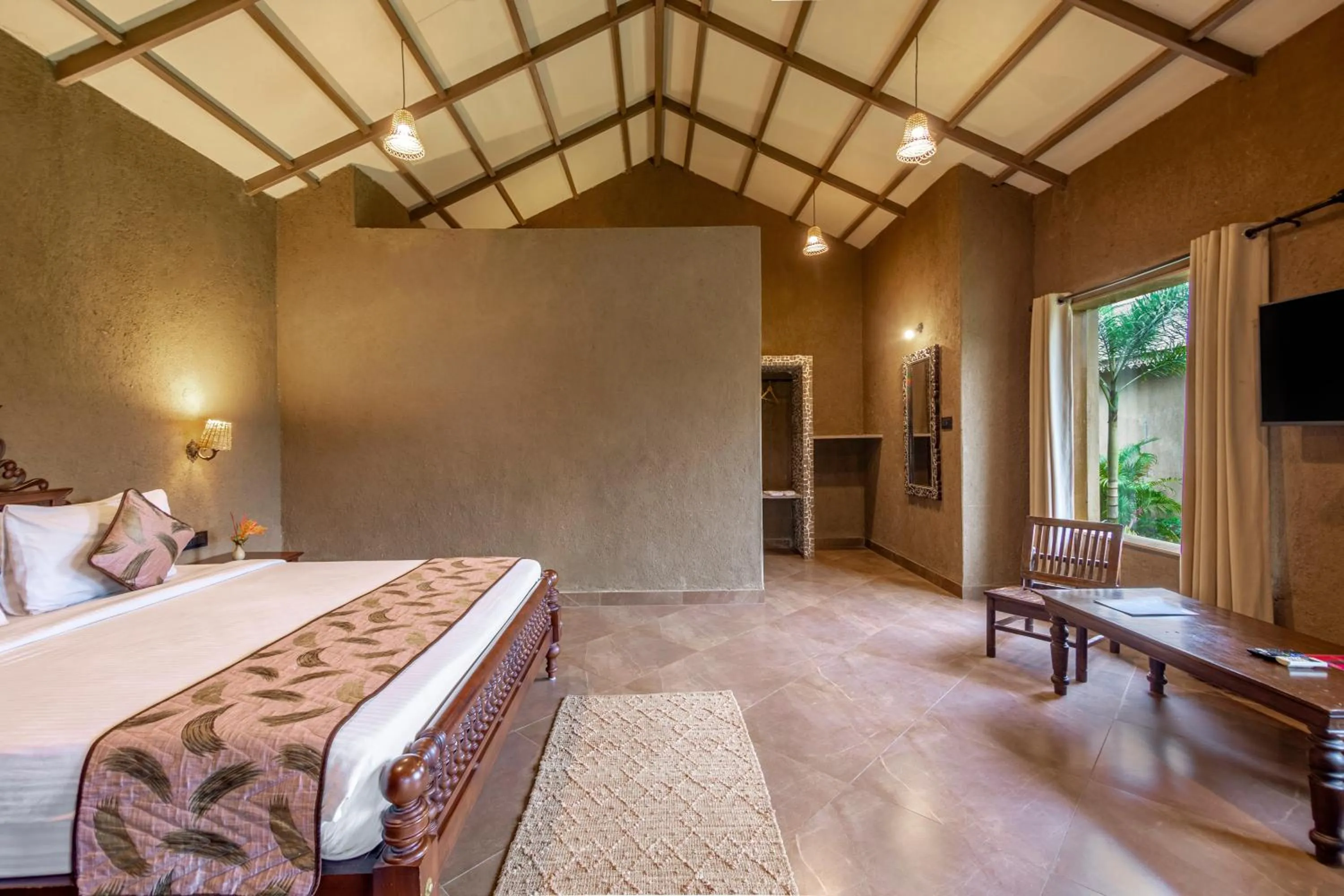 Bedroom, Bed in Sterling Orient Woods Pench