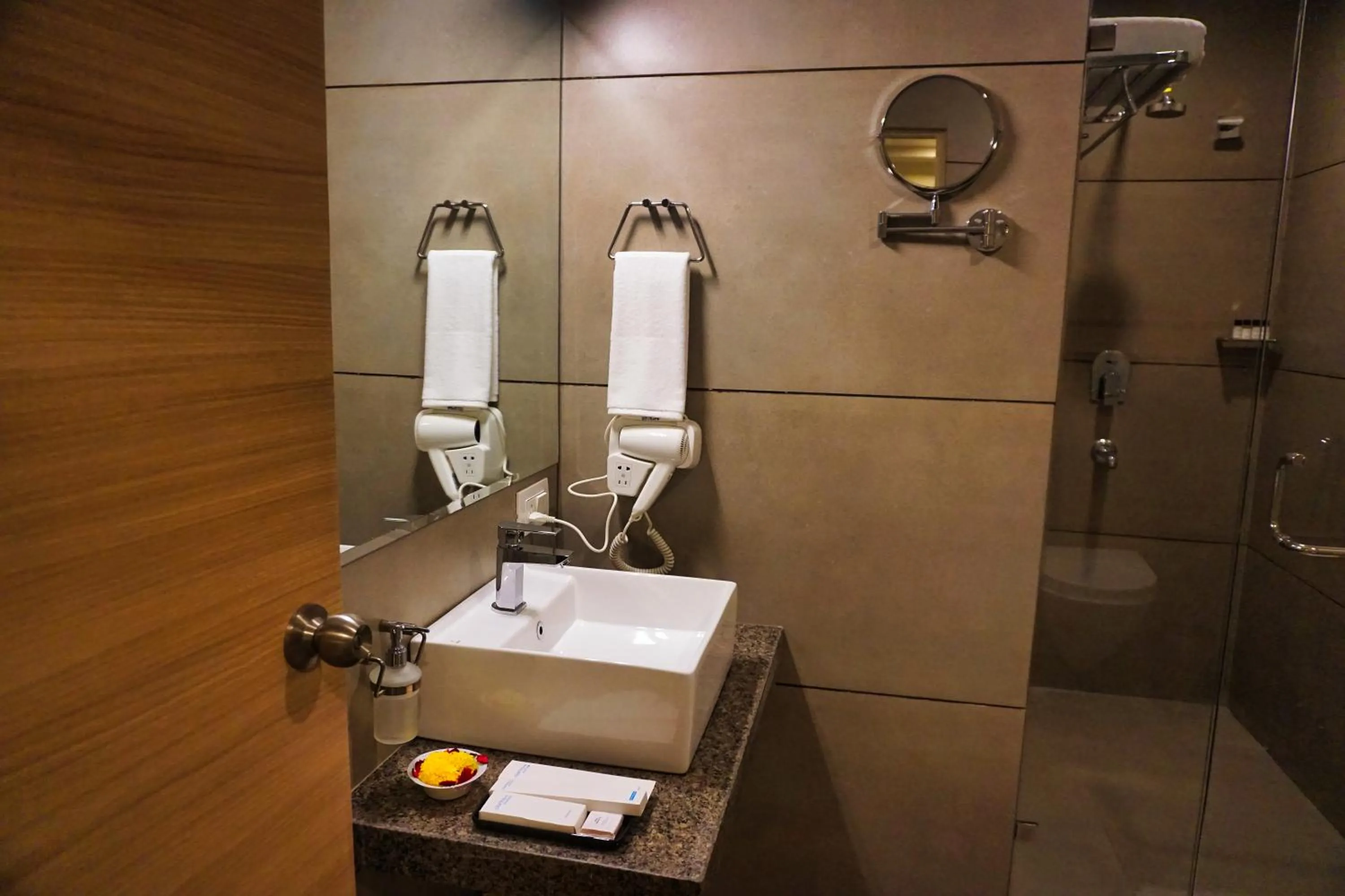 Bathroom in Clarks Inn Express Udaipur