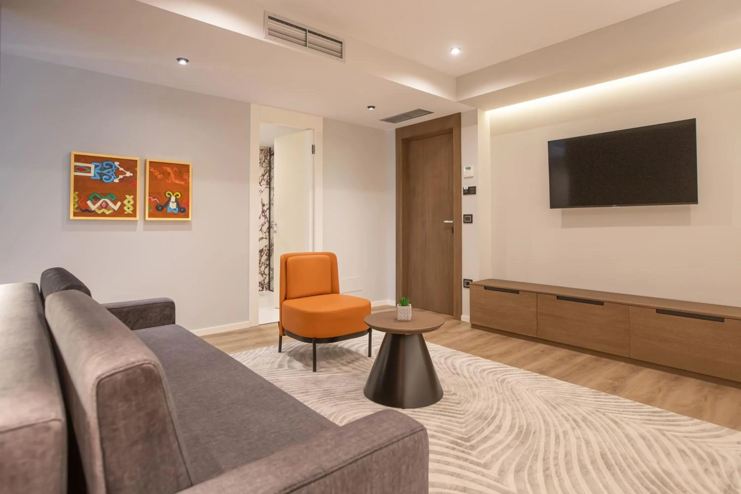 Property building in Hotel Elisa Tirana Affiliated by Meliá